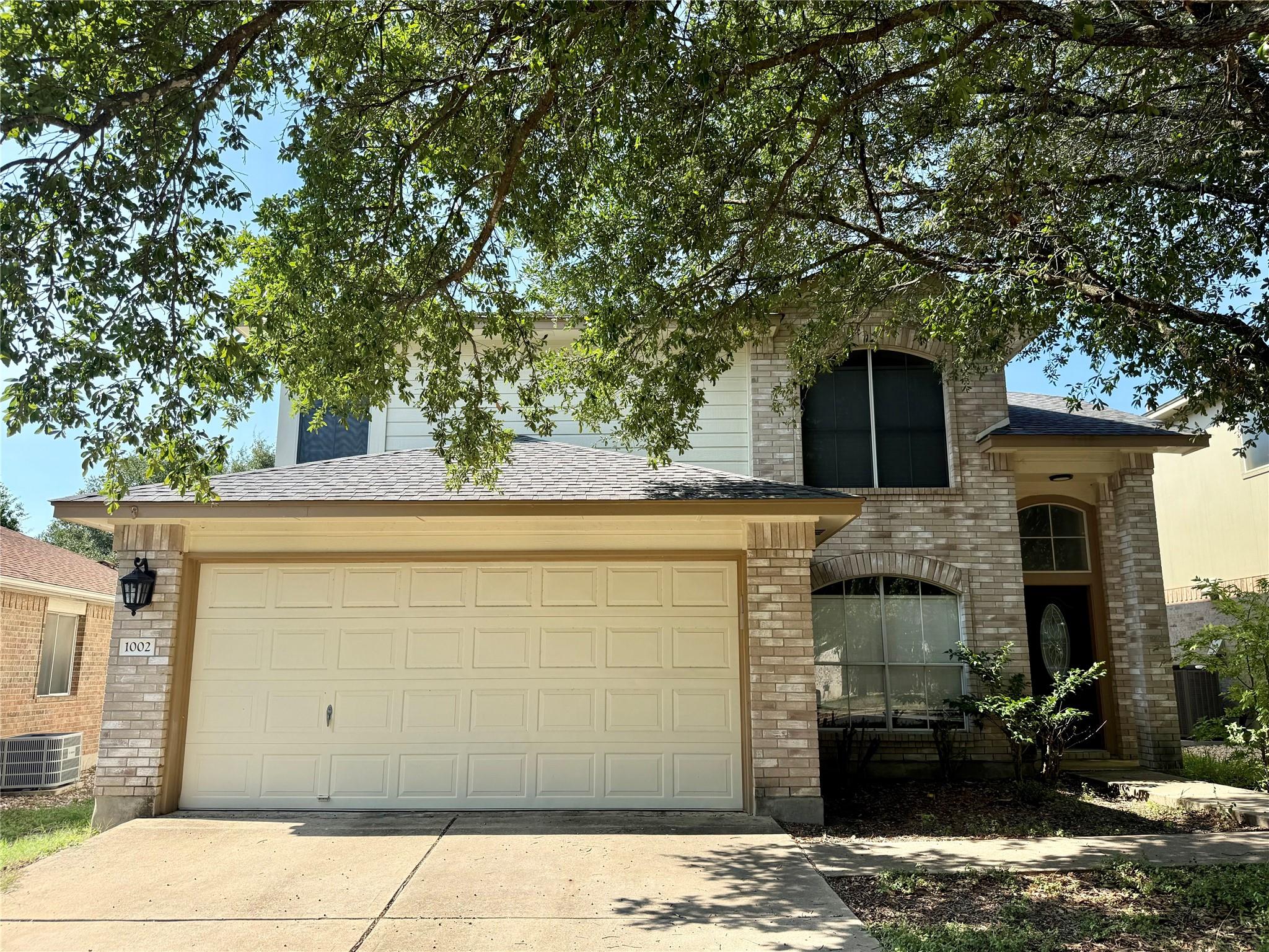 1002 Port Daniel Dr, Leander, TX 78641