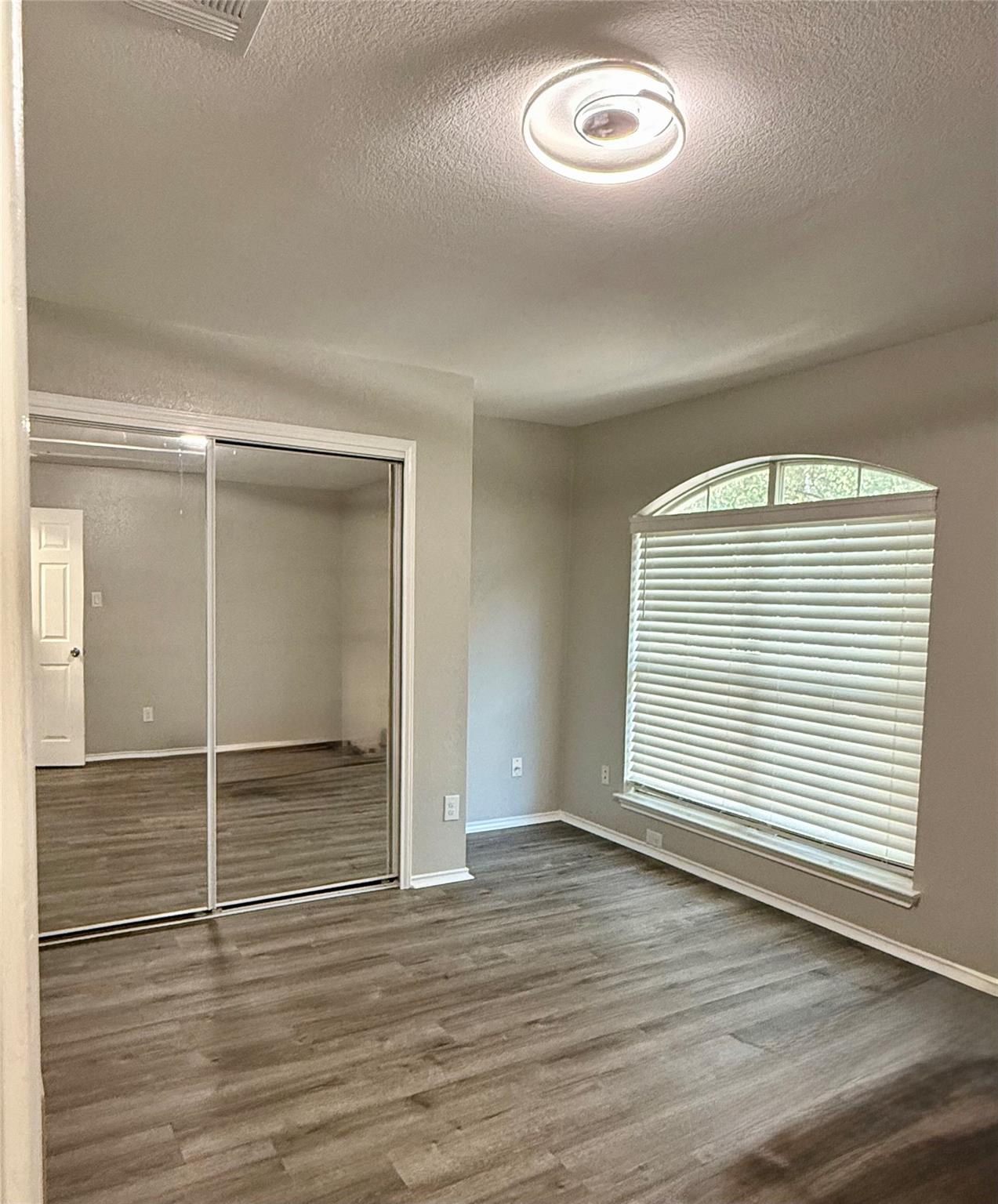 1002 Port Daniel Dr, Leander, TX 78641