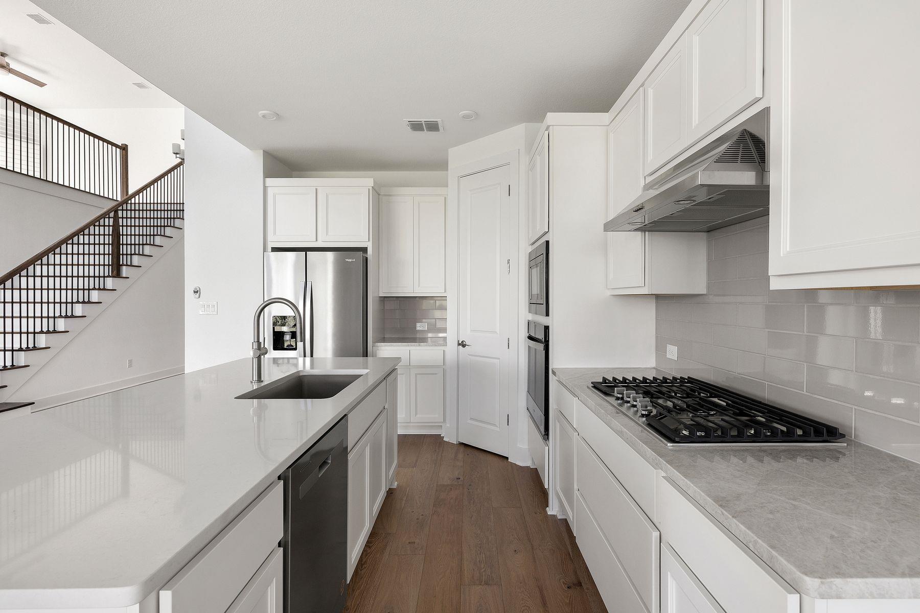 1945 Alasio, Leander, TX 78641