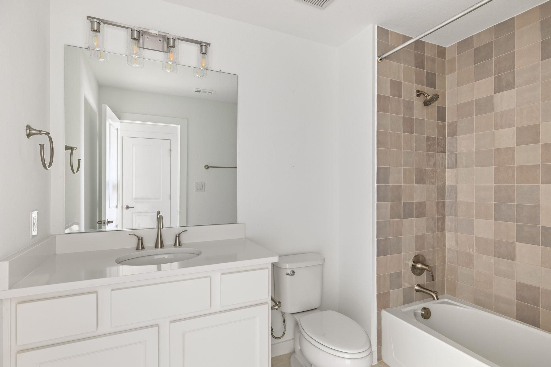 1945 Alasio, Leander, TX 78641