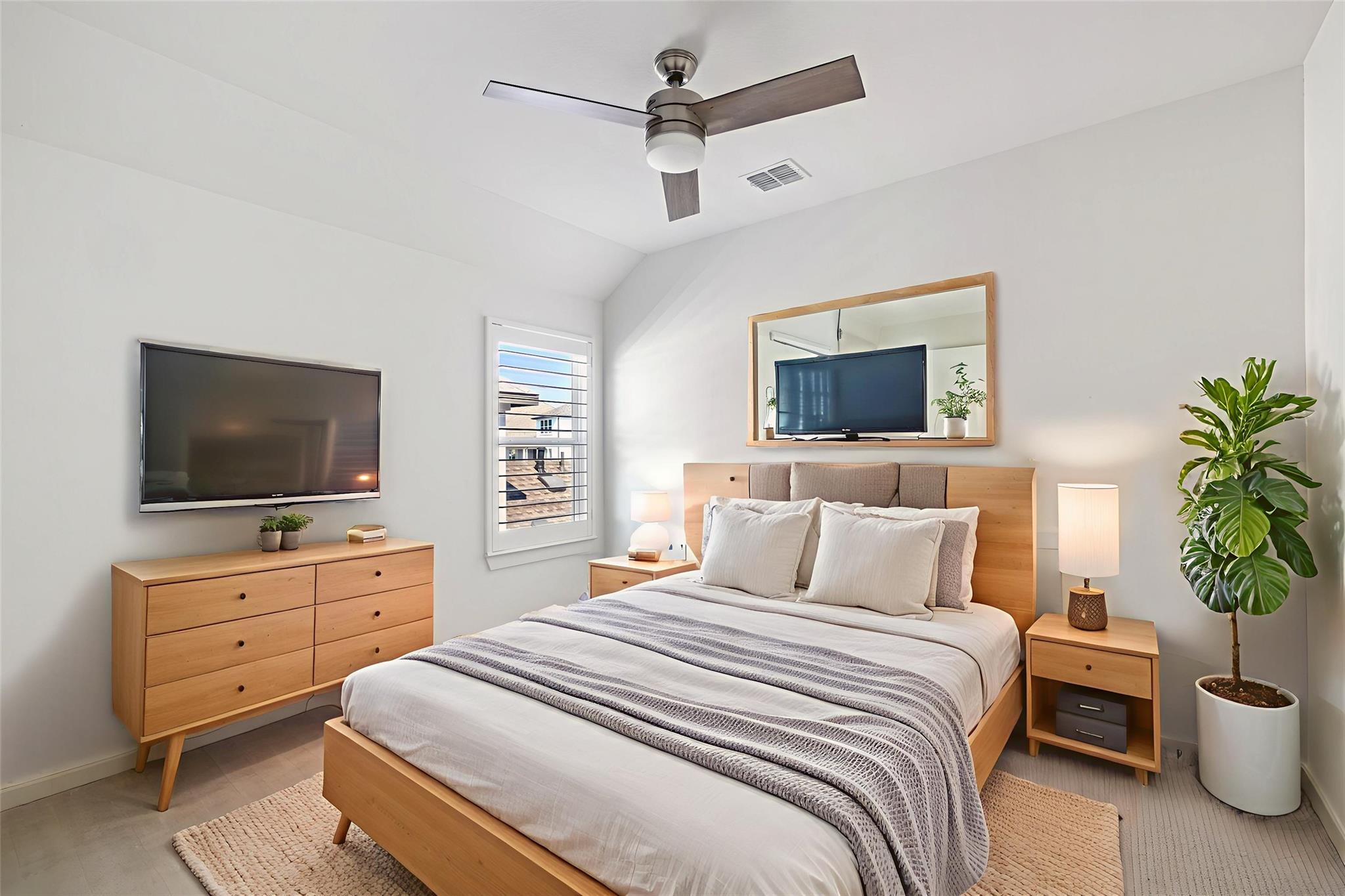 1945 Alasio, Leander, TX 78641