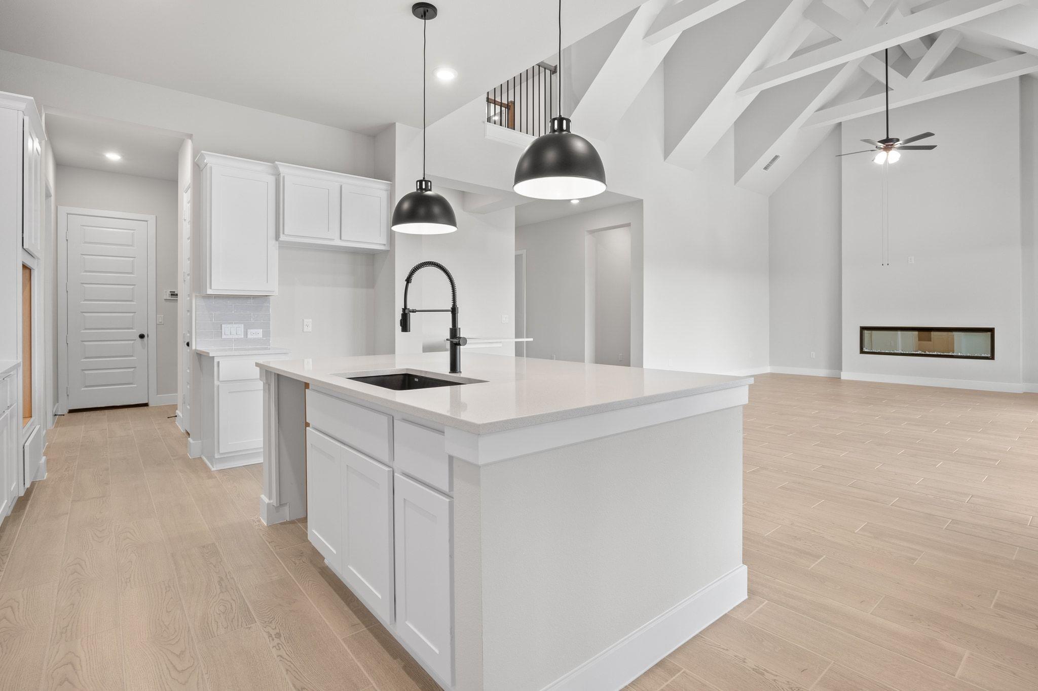 533 Tonada Cv, Liberty Hill, TX 78642