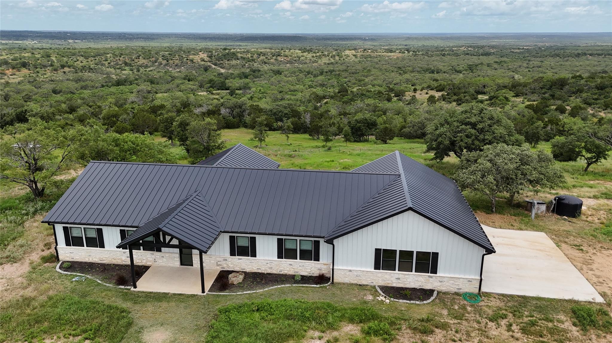 7700 Fm-500, San Saba, TX 76877