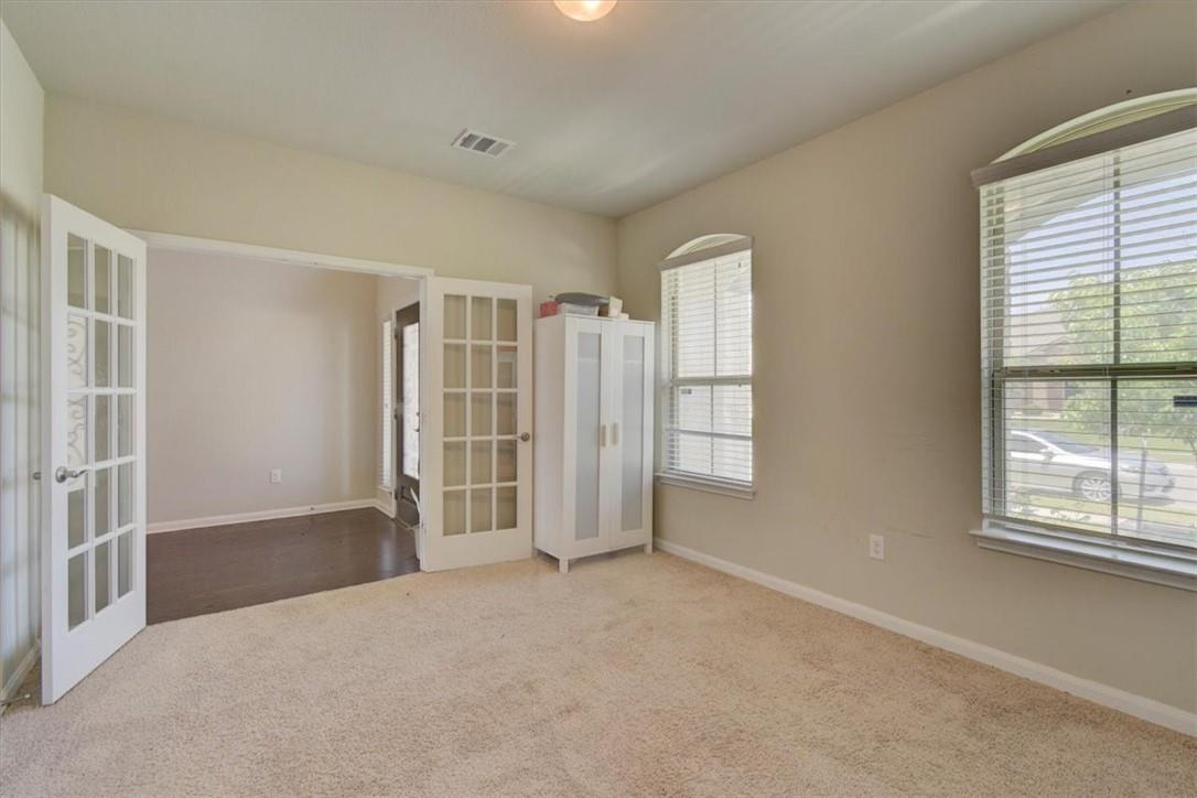 1910 Texoma Dr, Round Rock, TX 78664