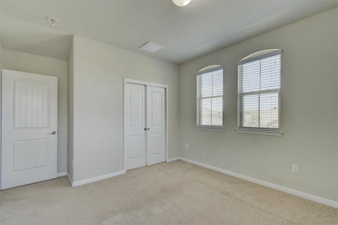 1910 Texoma Dr, Round Rock, TX 78664