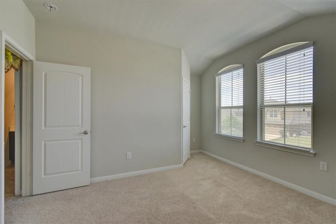 1910 Texoma Dr, Round Rock, TX 78664