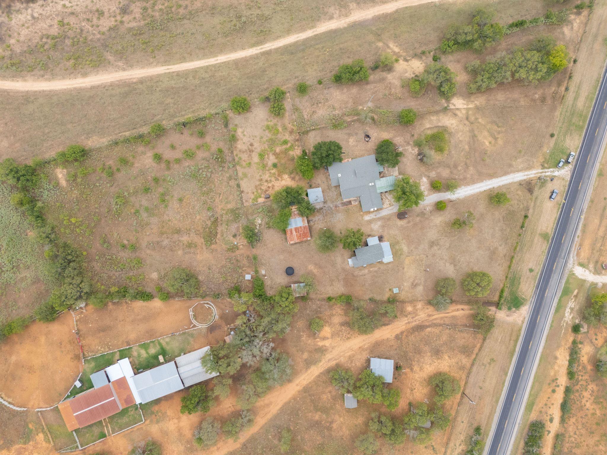 4598 State Highway 173 N, Devine, TX 78016