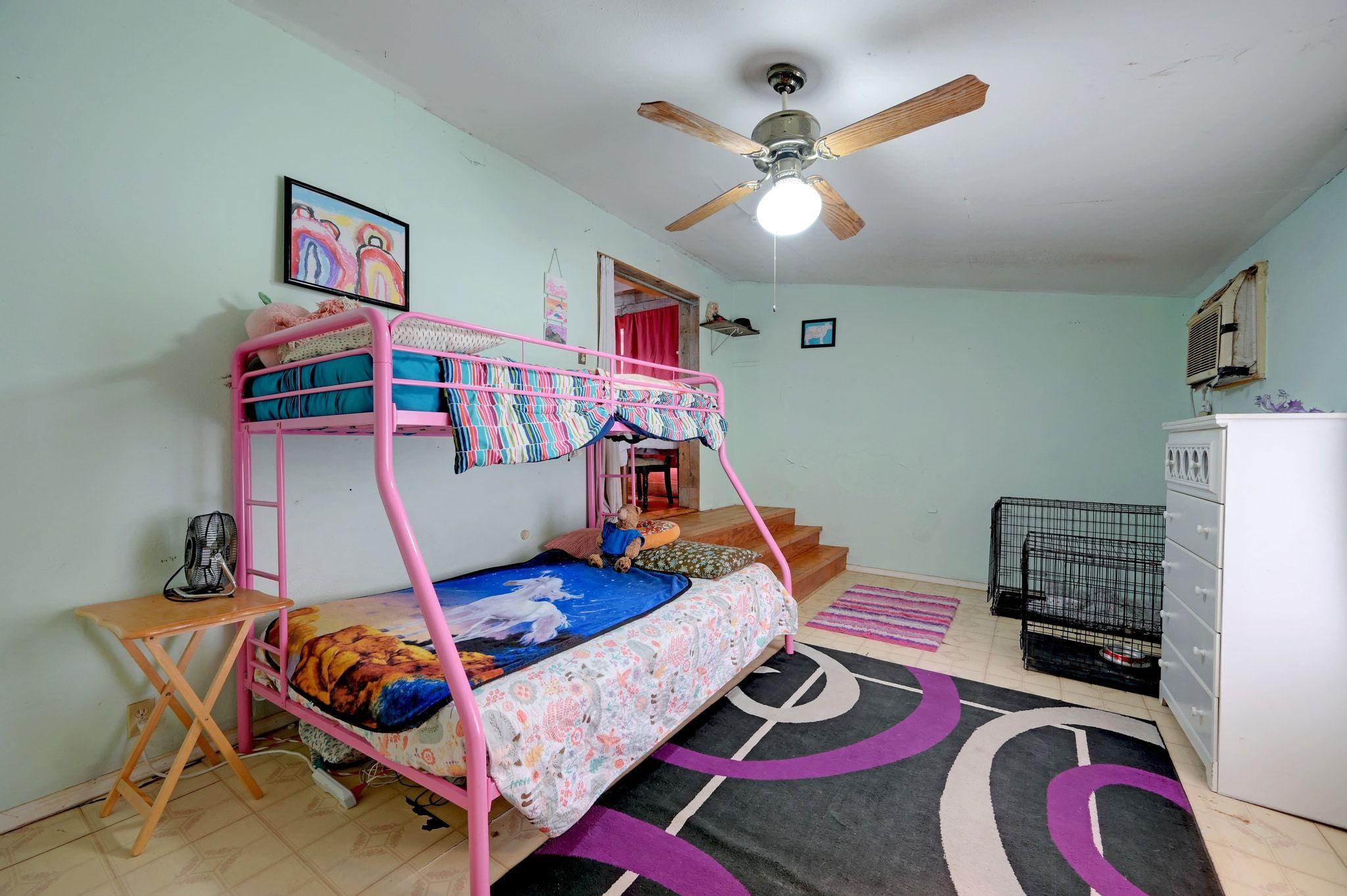 4598 State Highway 173 N, Devine, TX 78016