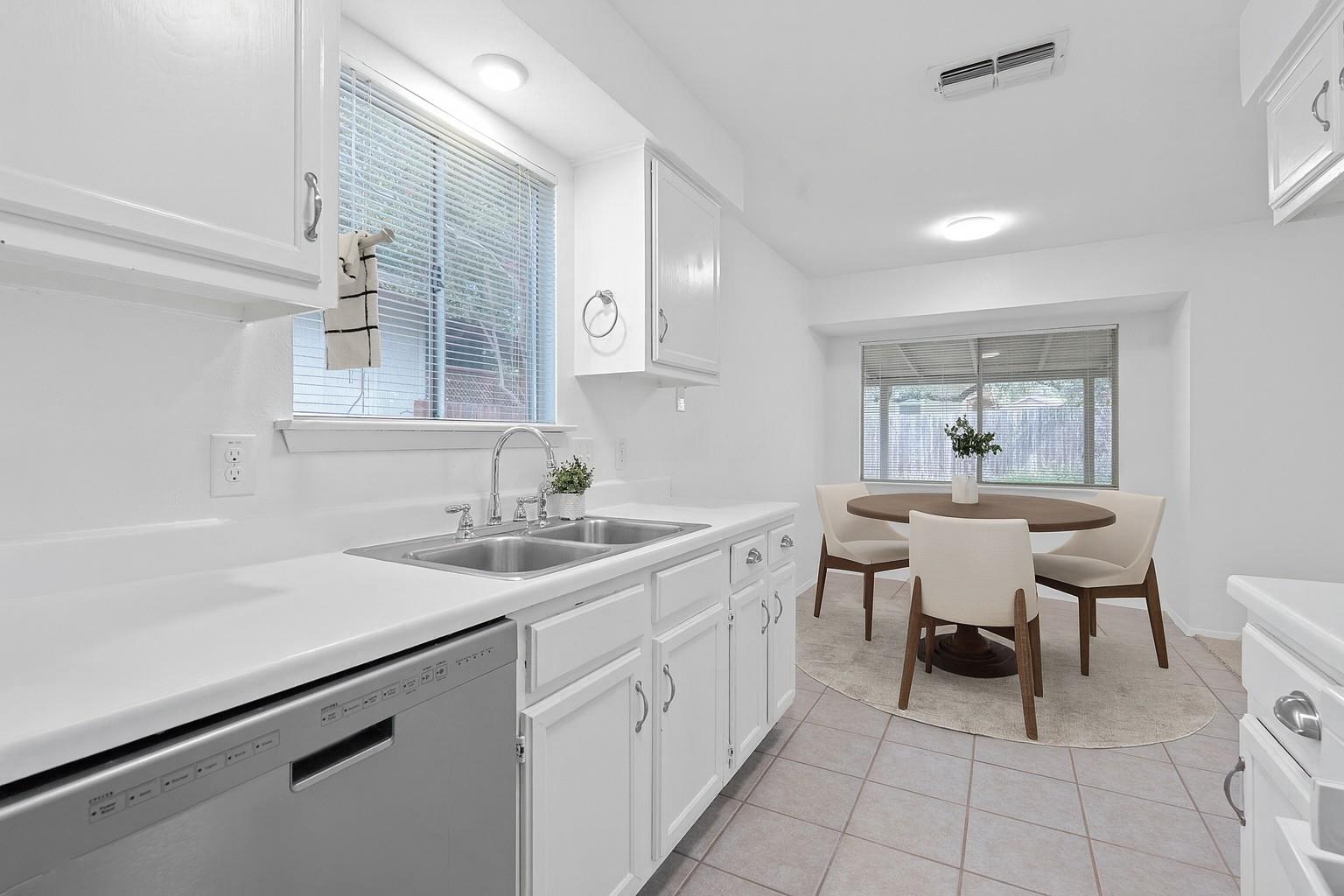 4606 Gray Fox Dr, Austin, TX 78759