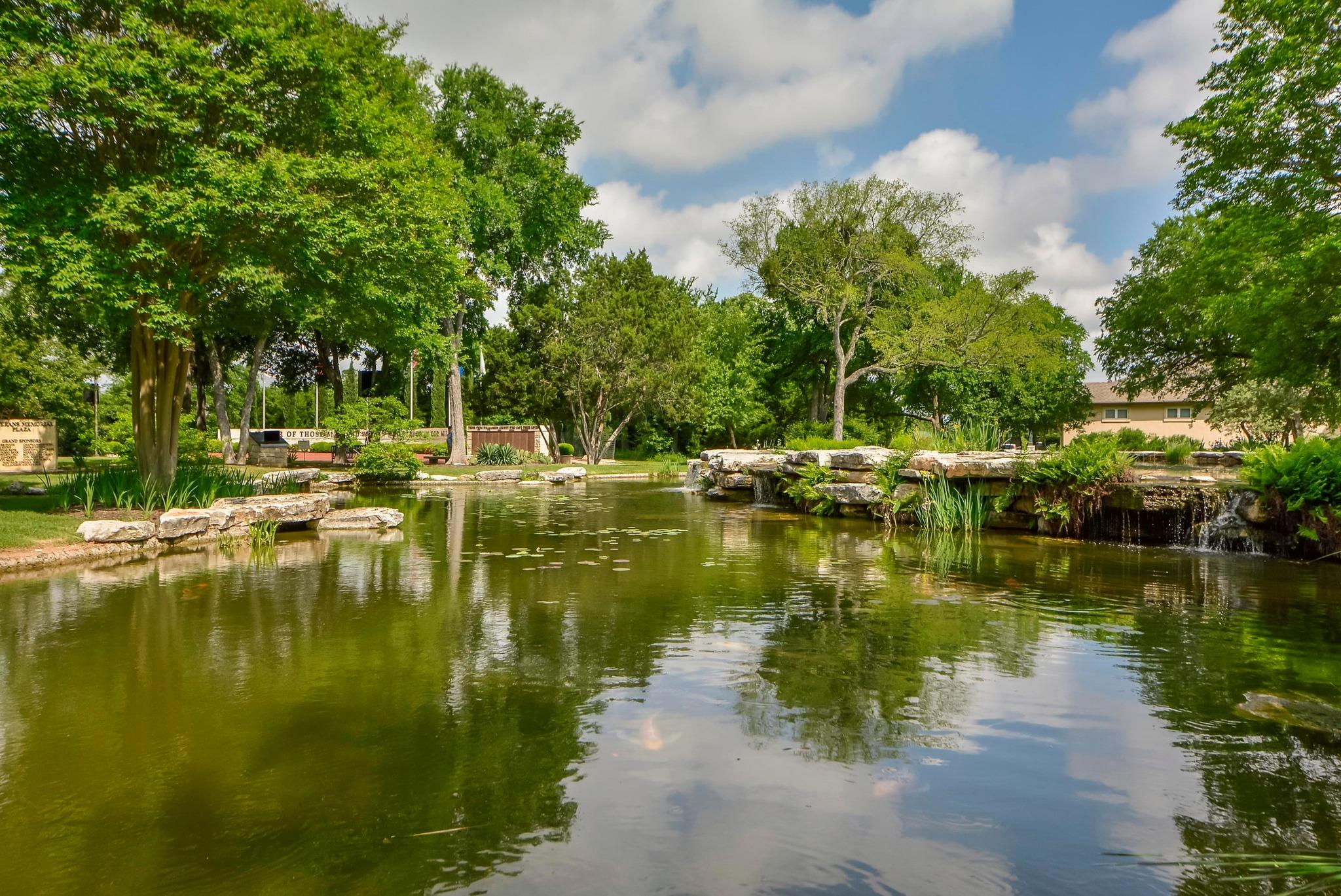 110 Old Chisholm Trl, Georgetown, TX 78633