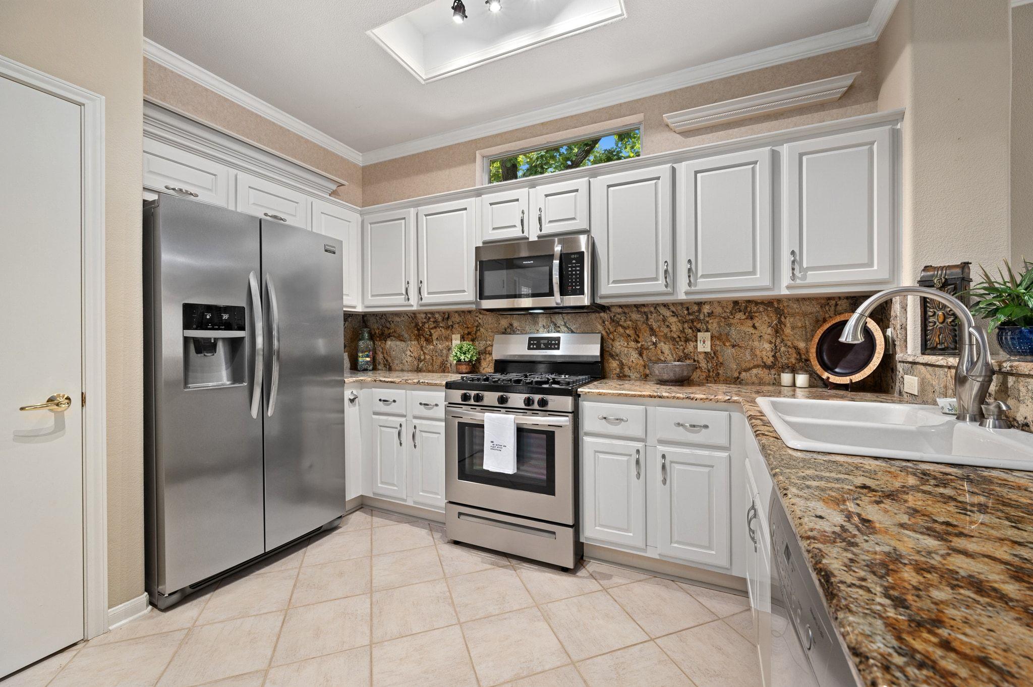 110 Old Chisholm Trl, Georgetown, TX 78633