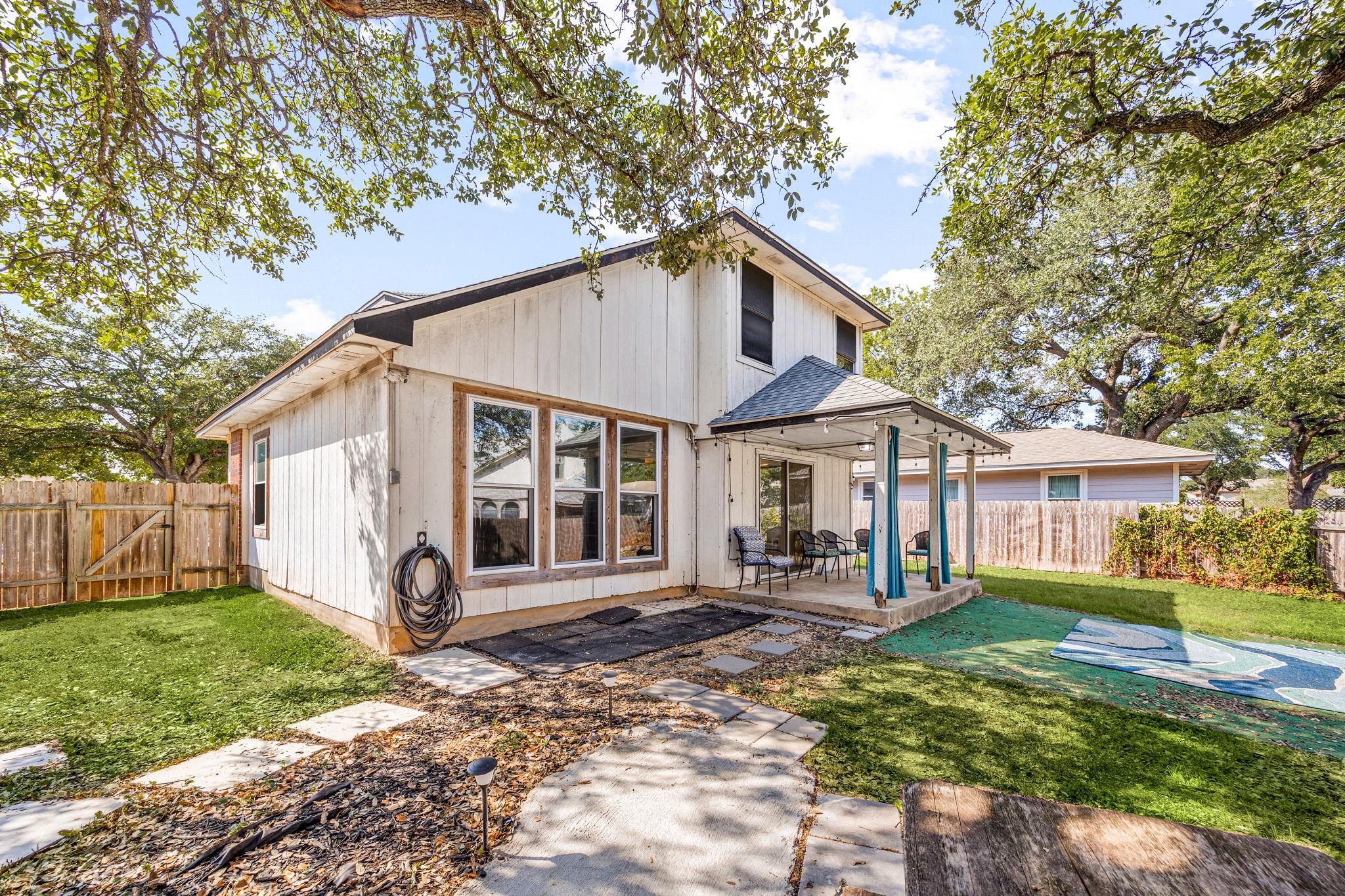 8845 Francia Trl, Austin, TX 78748