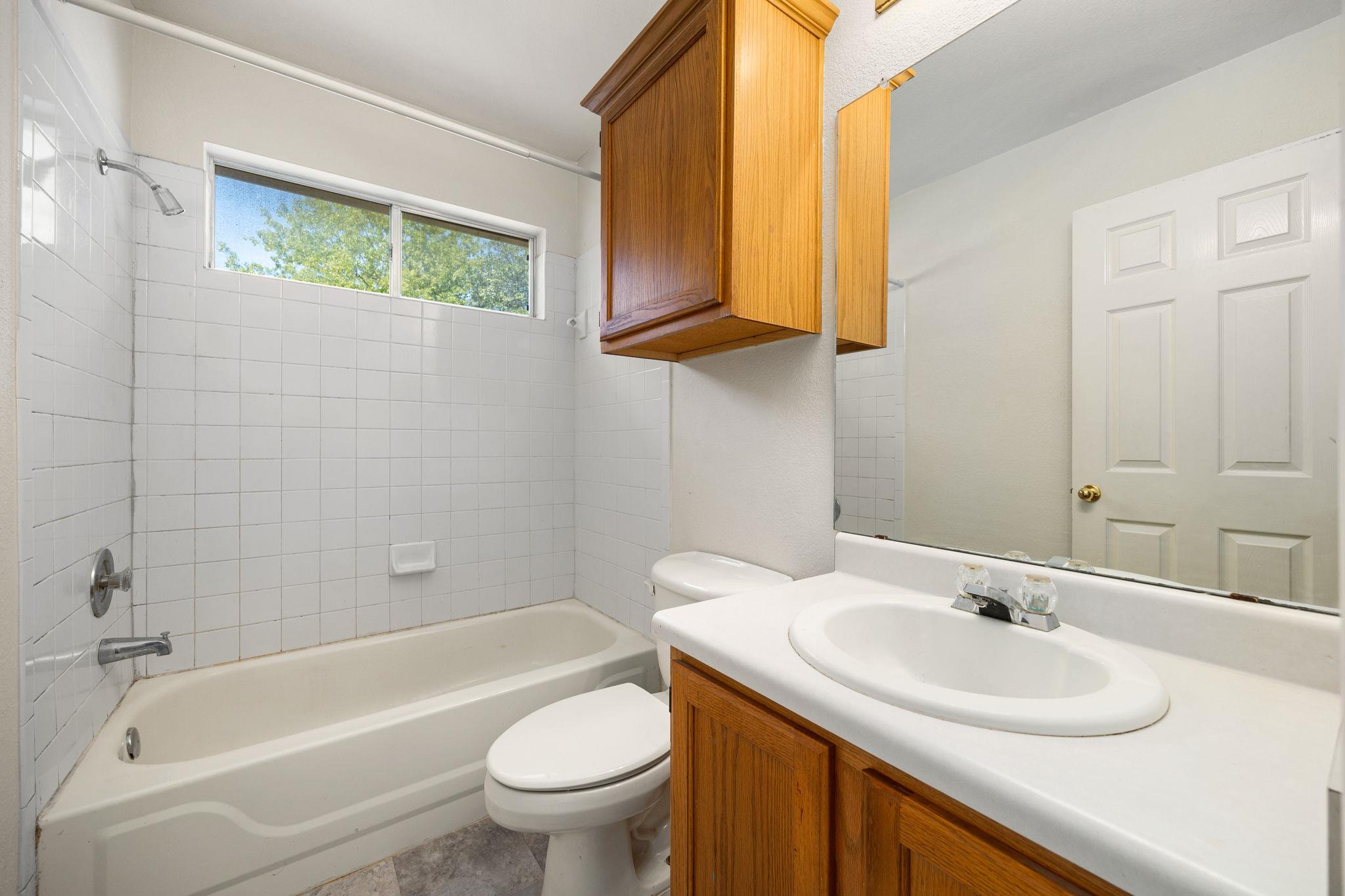 8845 Francia Trl, Austin, TX 78748