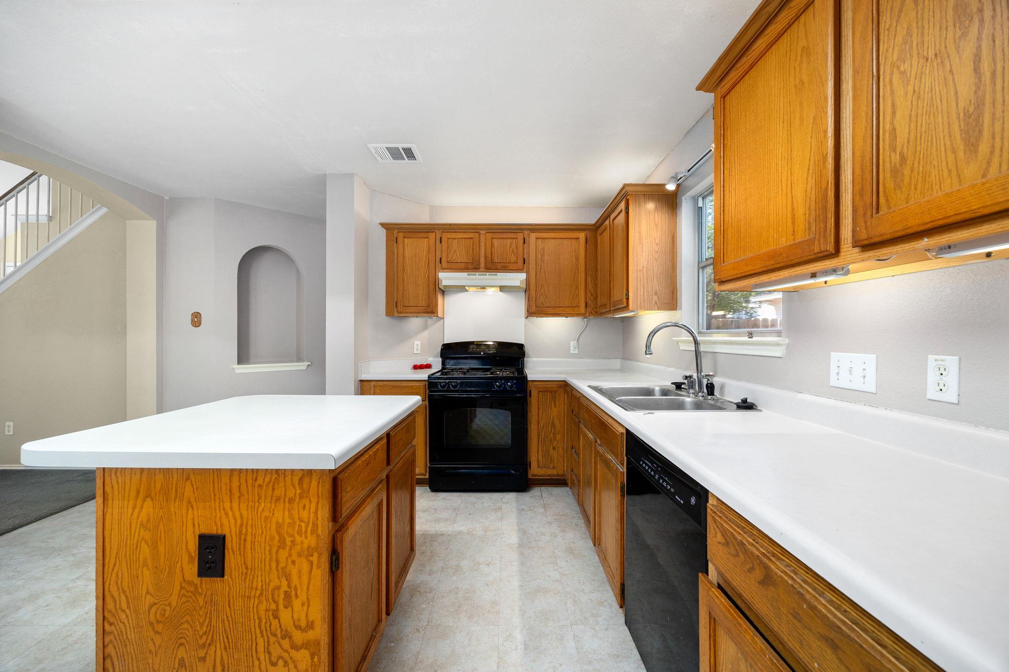 8845 Francia Trl, Austin, TX 78748