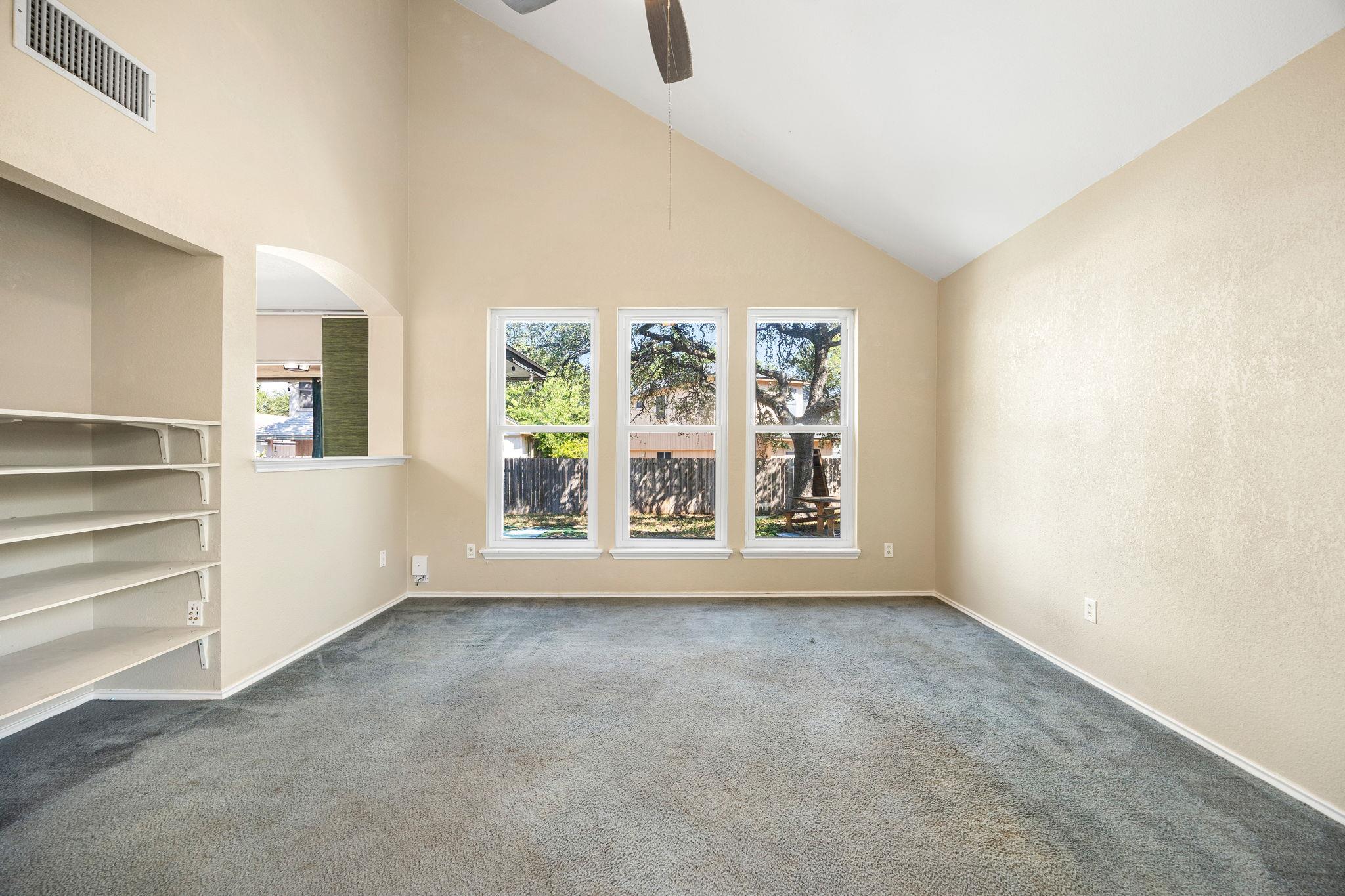 8845 Francia Trl, Austin, TX 78748