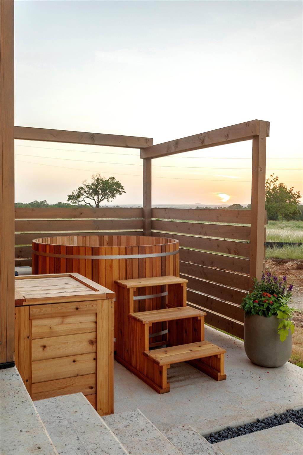 9361 W Us Highway 290 # 107, Hye, TX 78635