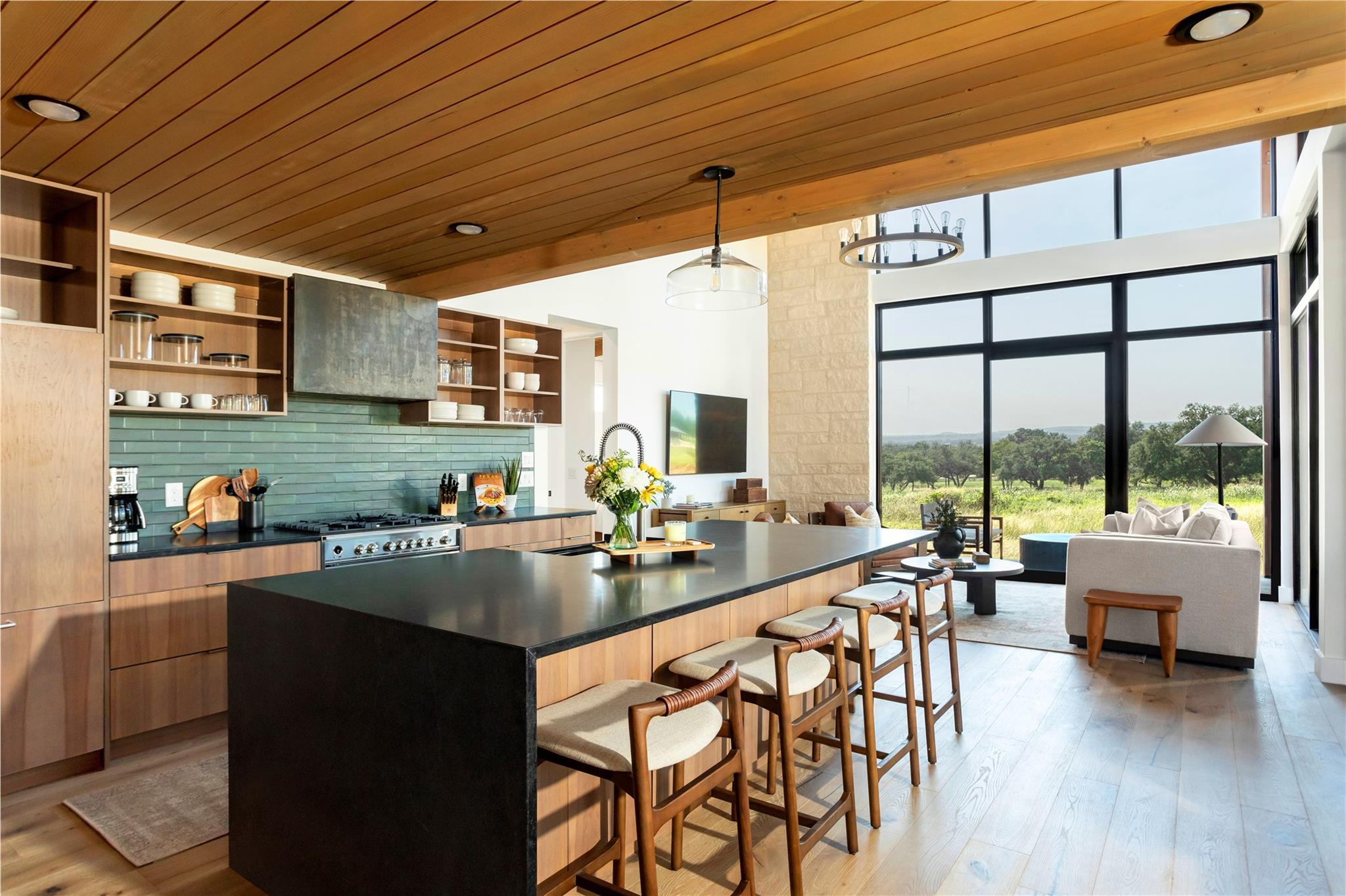 9361 W Us Highway 290 # 107, Hye, TX 78635