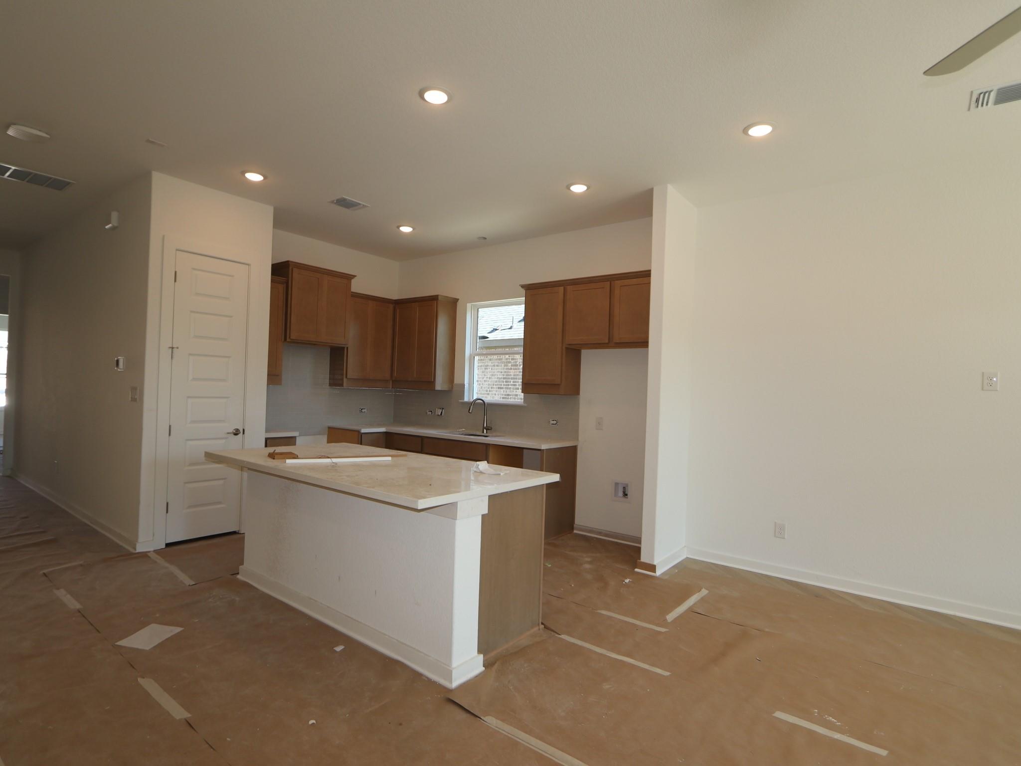 565 Darley Oak Dr, Dripping Springs, TX 78620