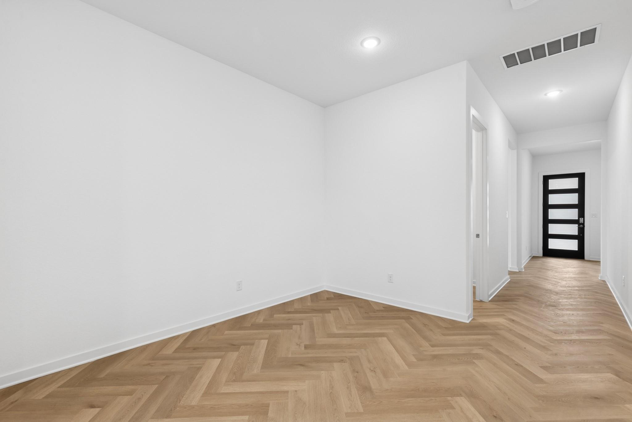 565 Darley Oak Dr, Dripping Springs, TX 78620