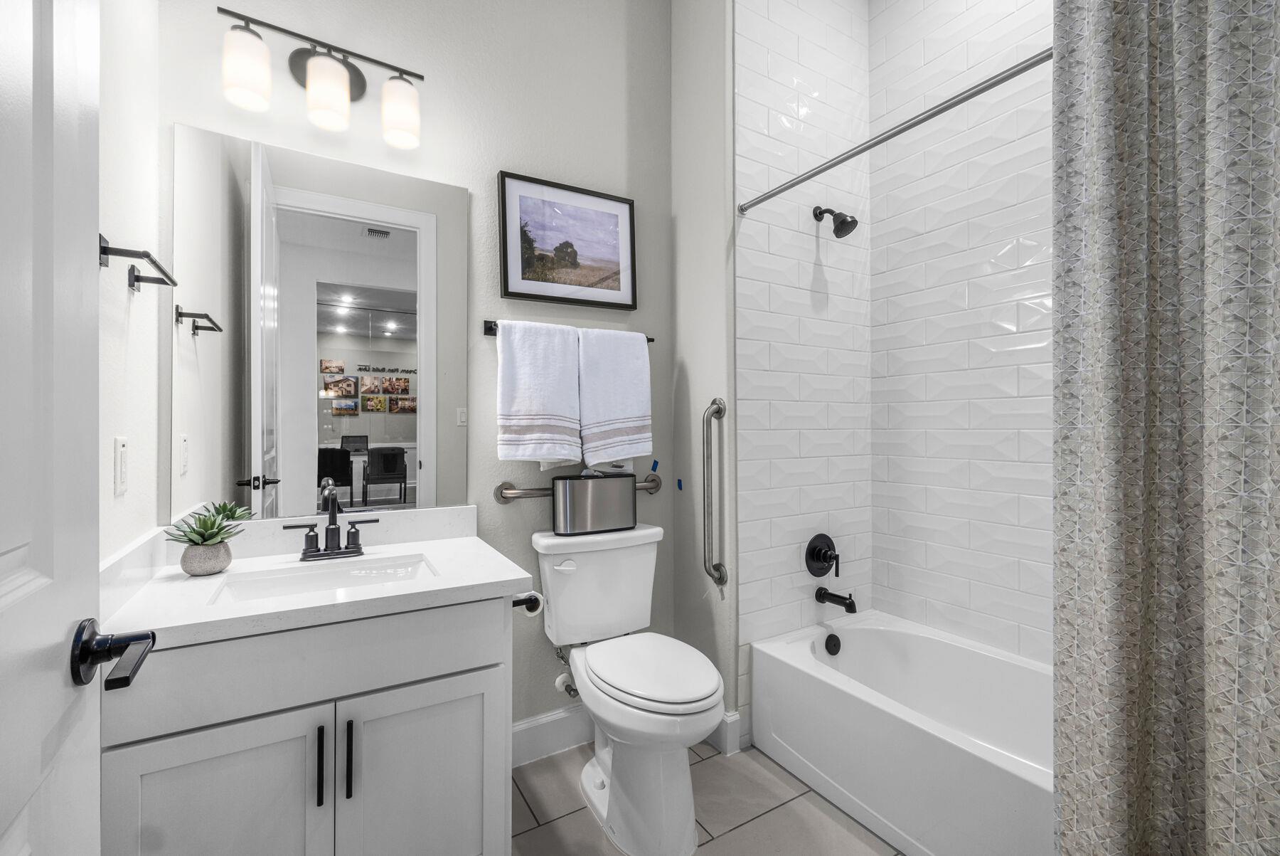 565 Darley Oak Dr, Dripping Springs, TX 78620