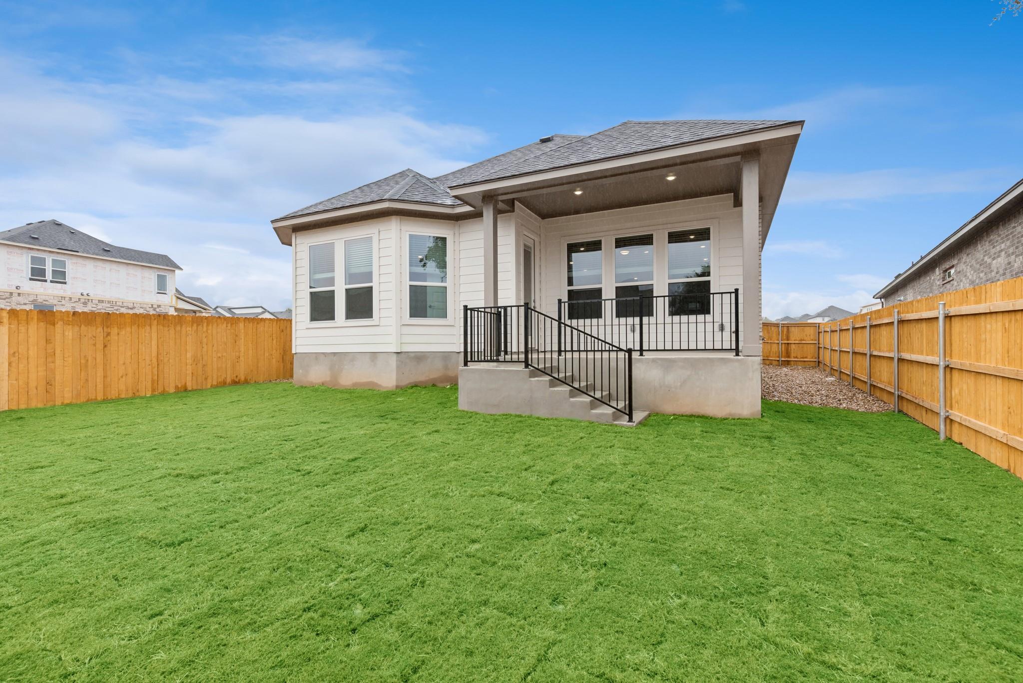 565 Darley Oak Dr, Dripping Springs, TX 78620