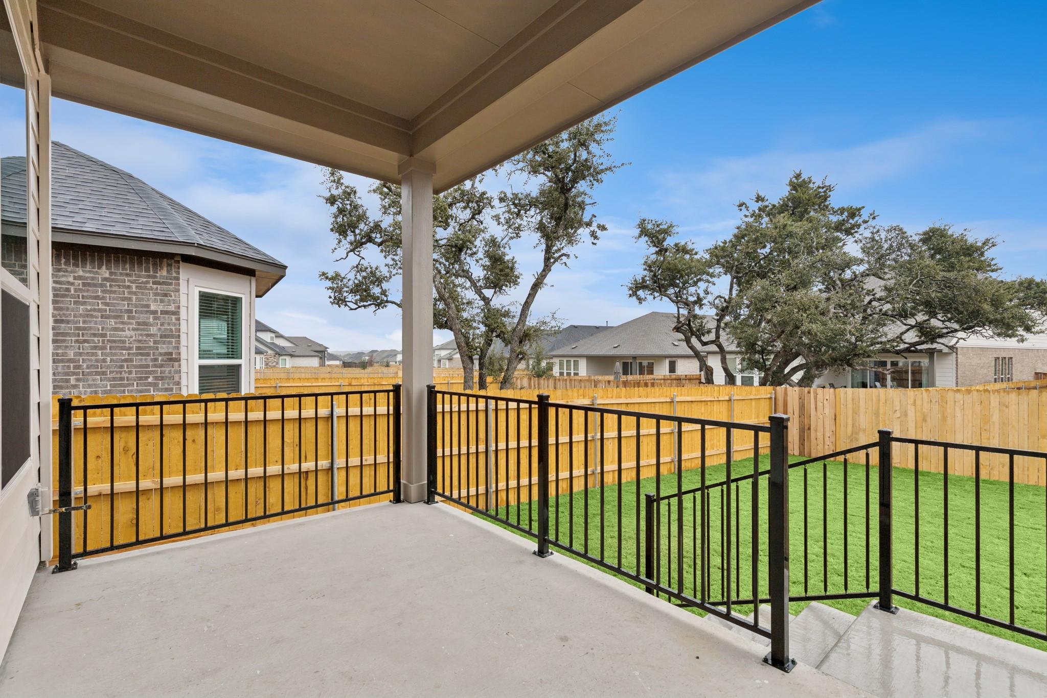 565 Darley Oak Dr, Dripping Springs, TX 78620