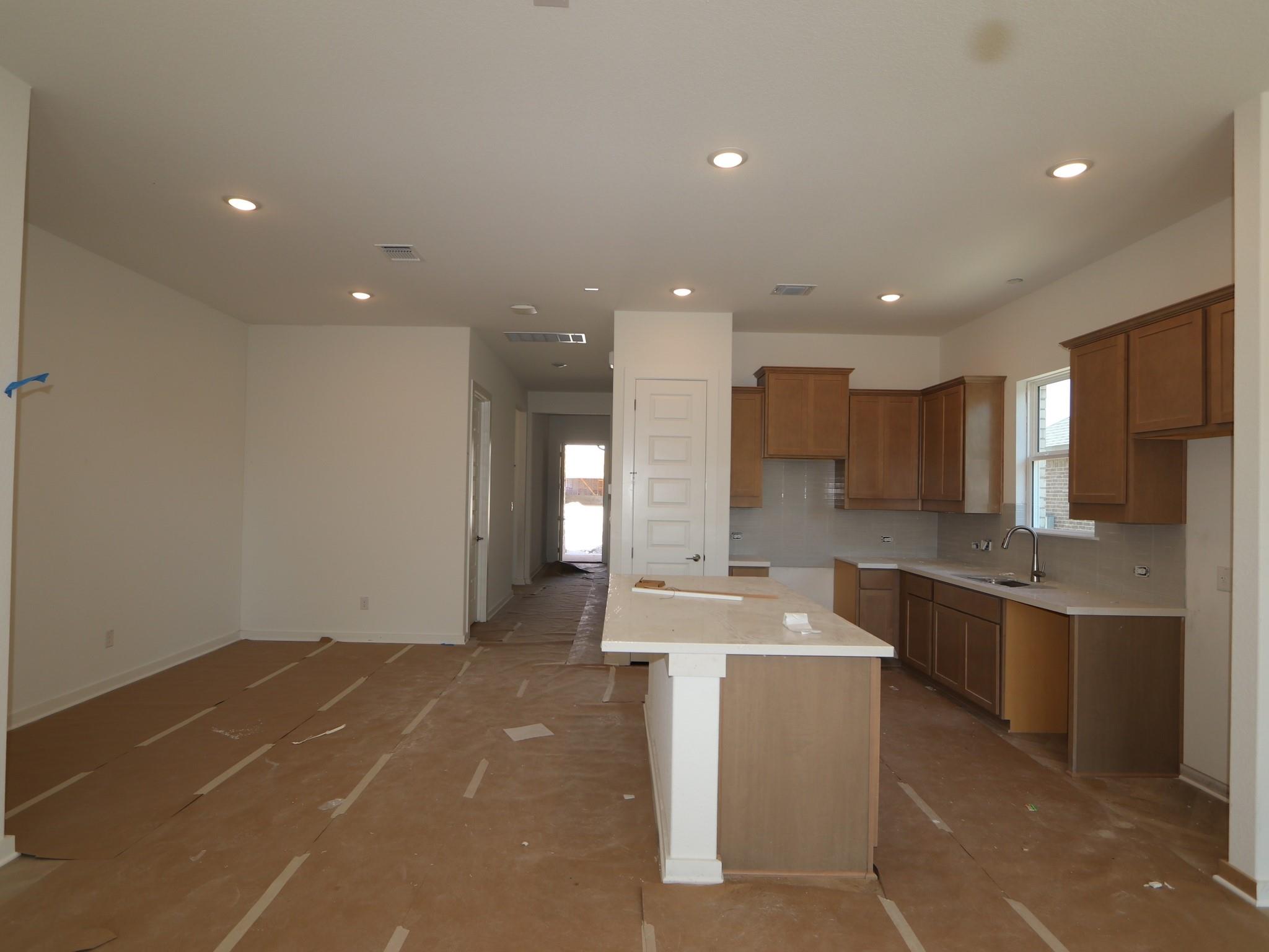 565 Darley Oak Dr, Dripping Springs, TX 78620