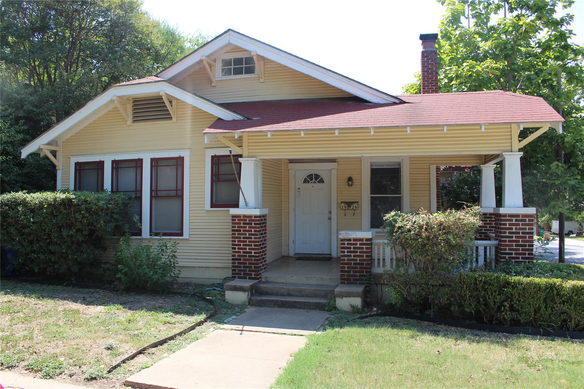 2826 Salado St, Austin, TX 78705