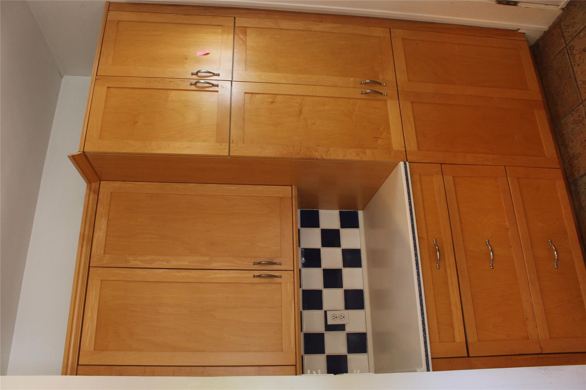 2826 Salado St, Austin, TX 78705