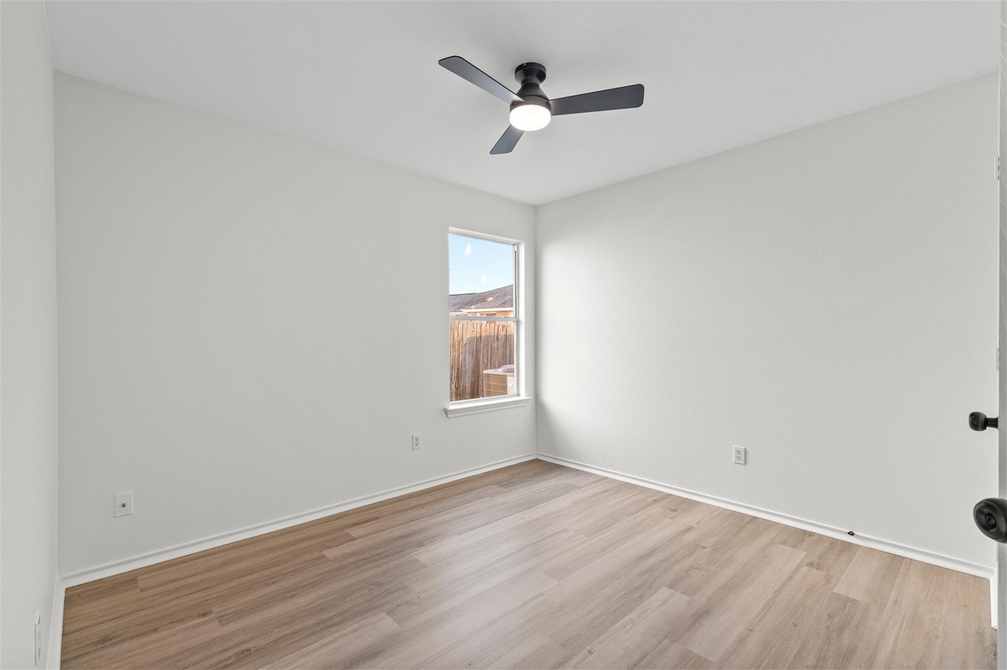 503 Blanco Woods Blvd, Elgin, TX 78621