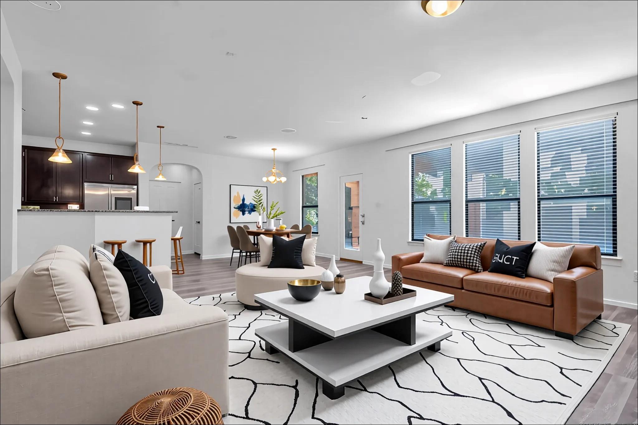 10217 English Oak Dr, Austin, TX 78748