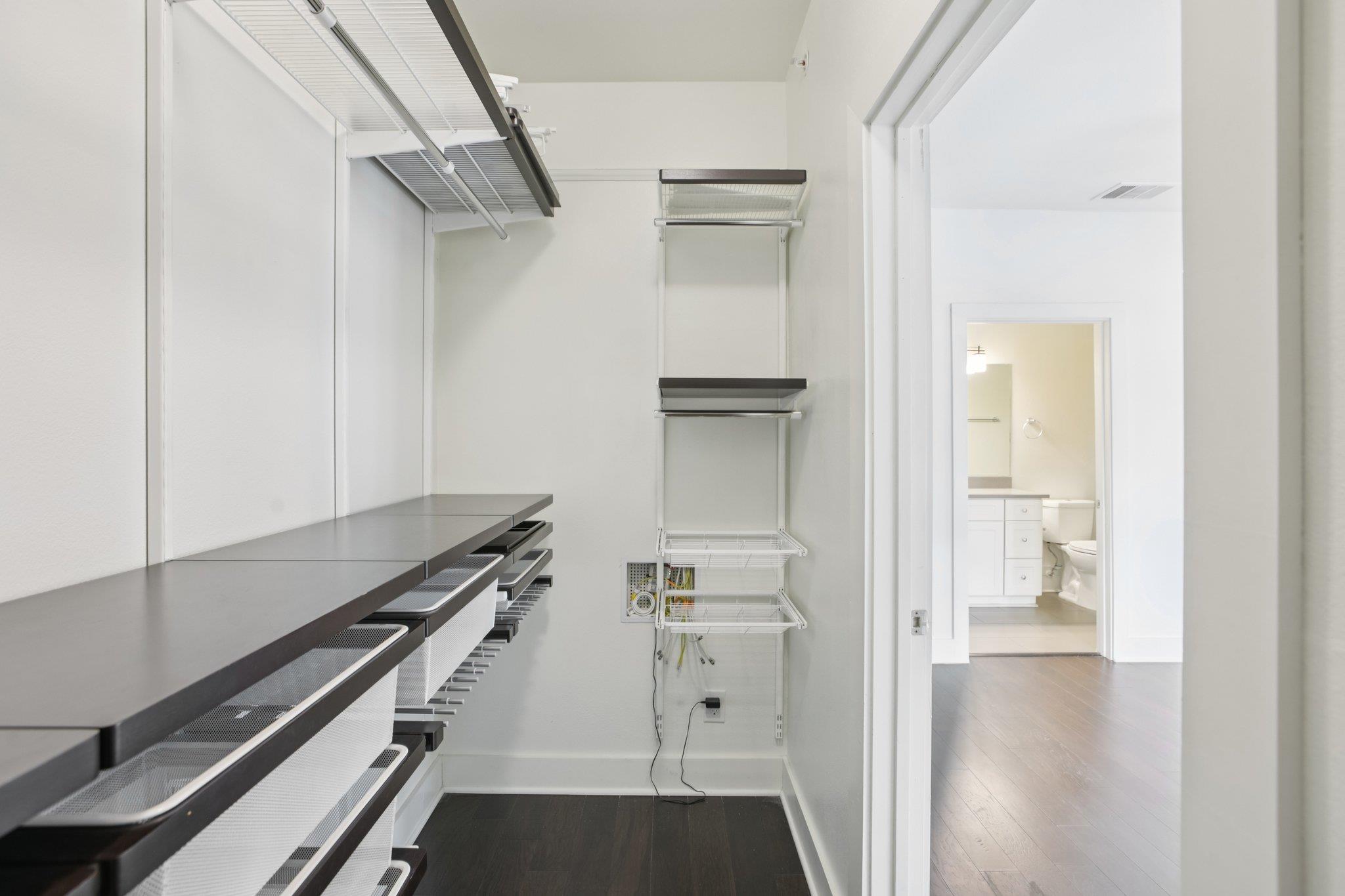 908 Nueces St # 28, Austin, TX 78701