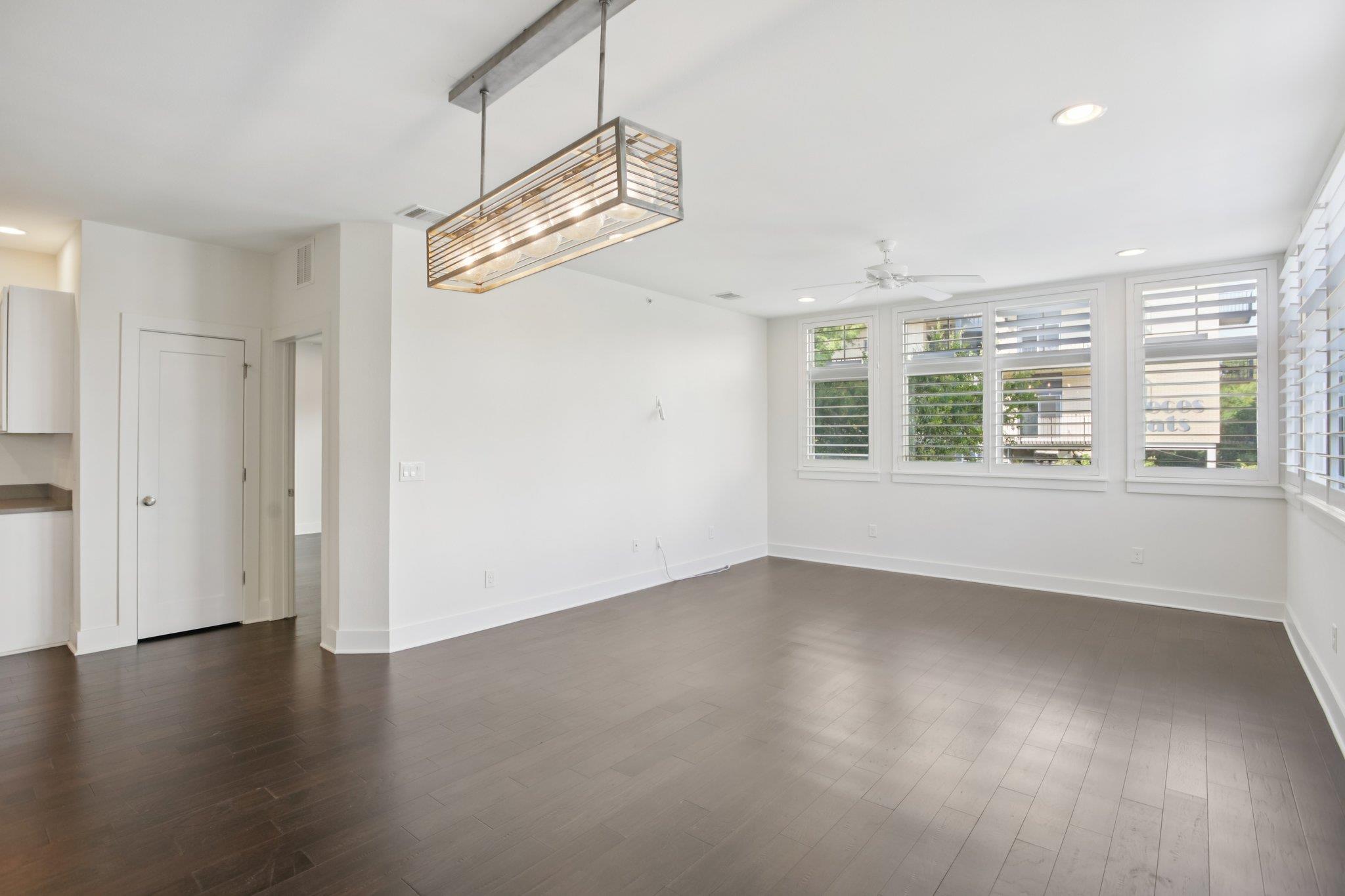 908 Nueces St # 28, Austin, TX 78701