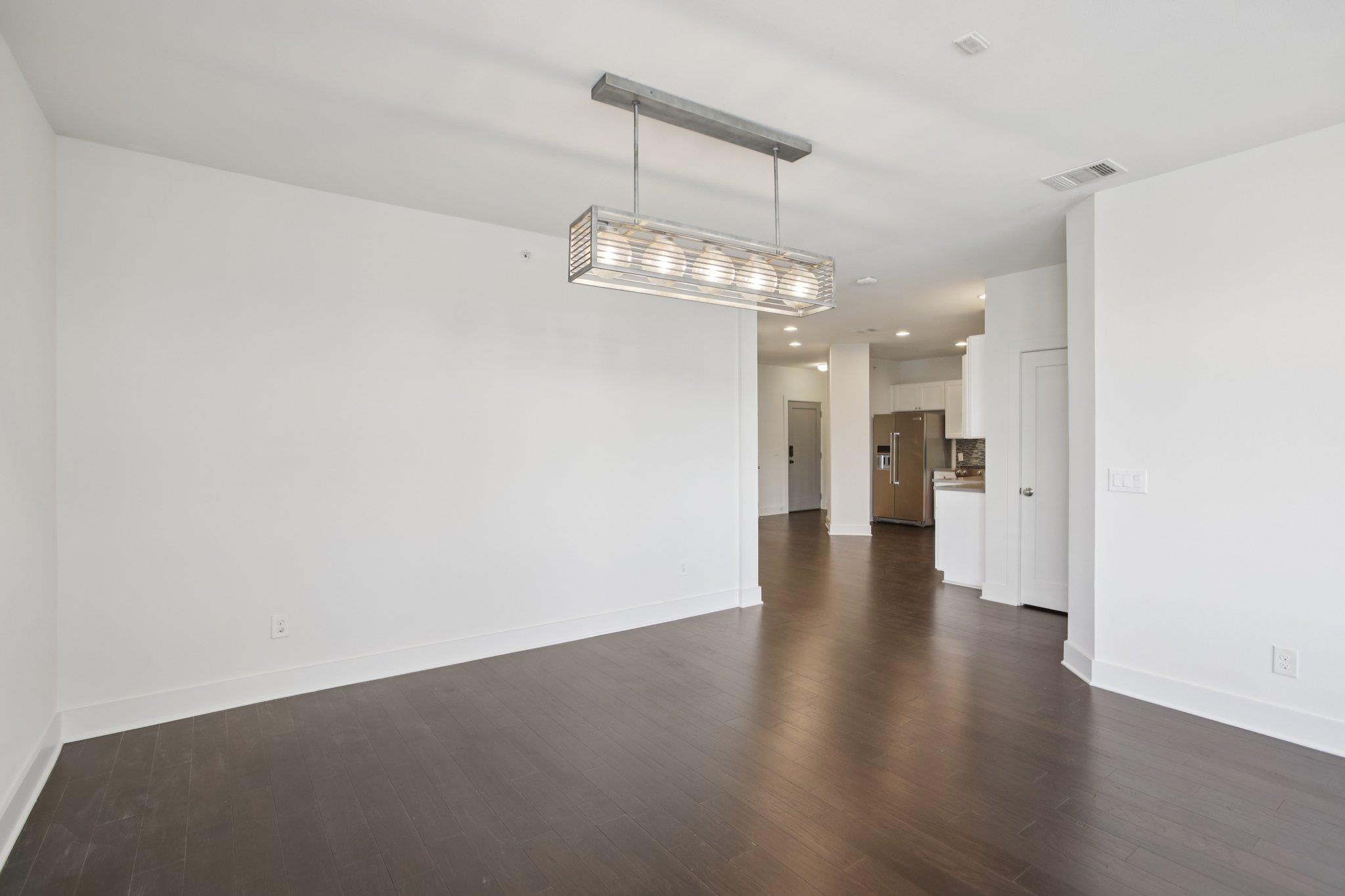 908 Nueces St # 28, Austin, TX 78701