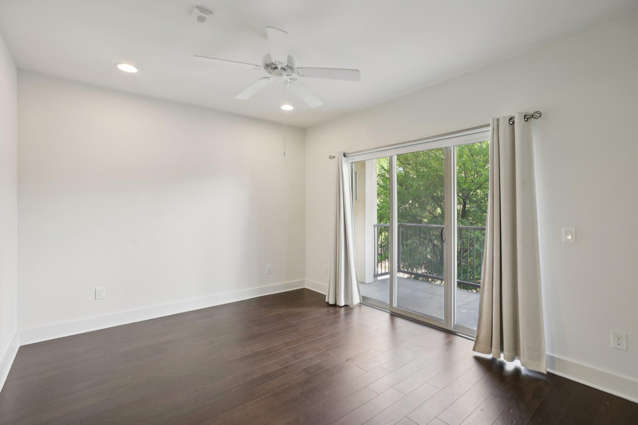 908 Nueces St # 28, Austin, TX 78701