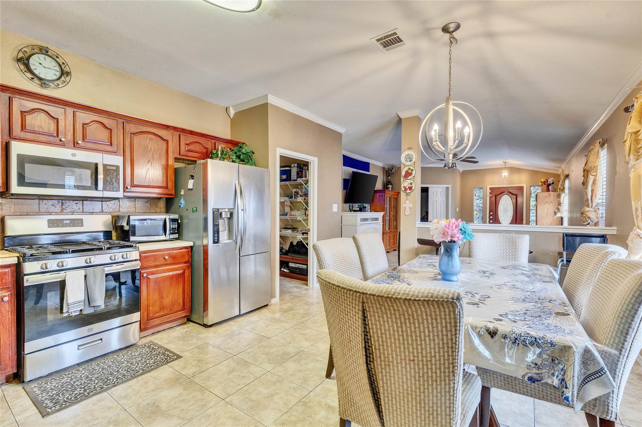 14012 Ceylon Tea Cir, Pflugerville, TX 78660