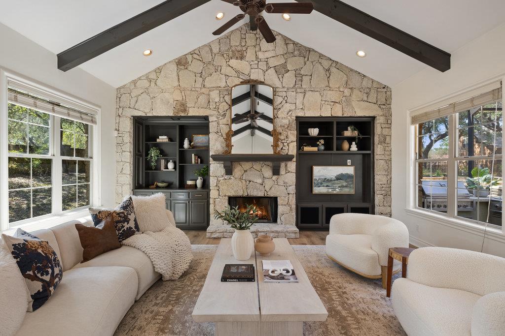 7228 Oak Shores Dr, Austin, TX 78730