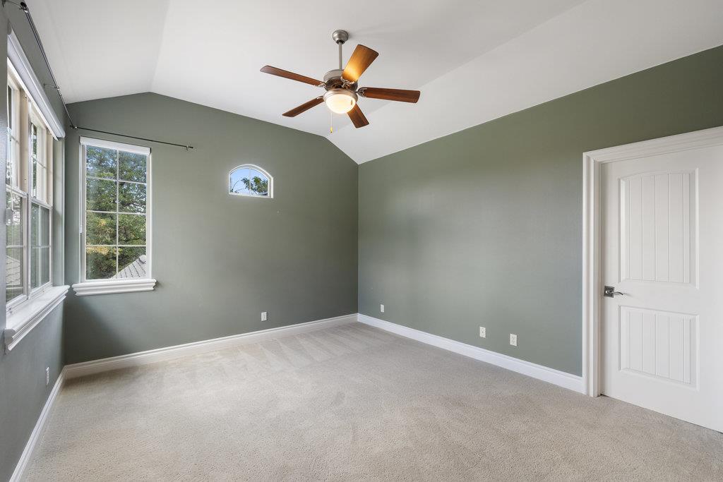 7228 Oak Shores Dr, Austin, TX 78730