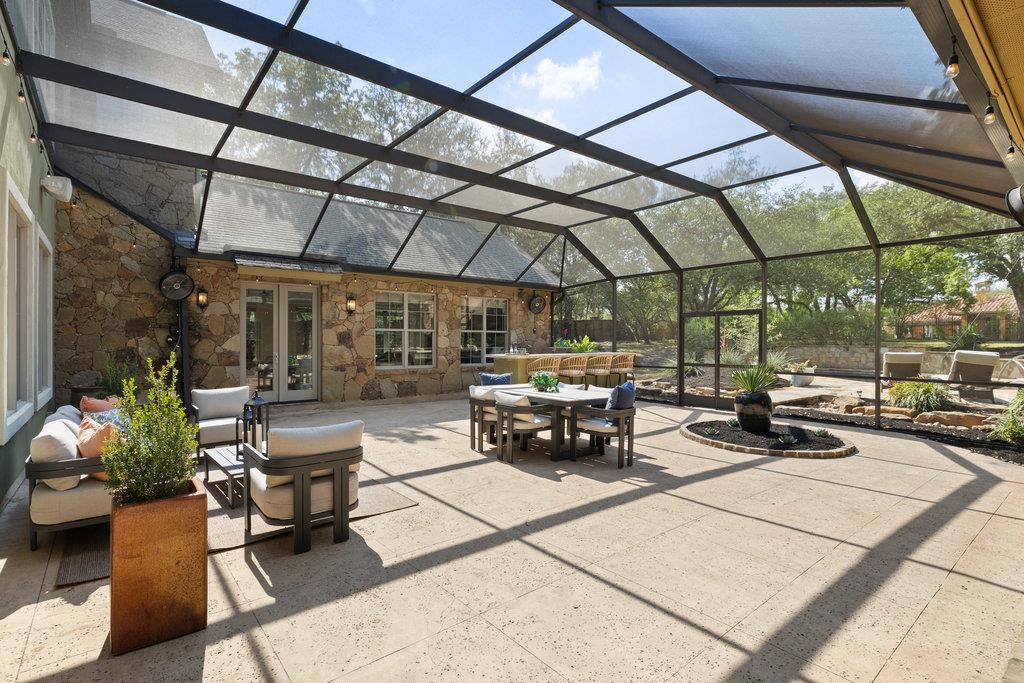 7228 Oak Shores Dr, Austin, TX 78730