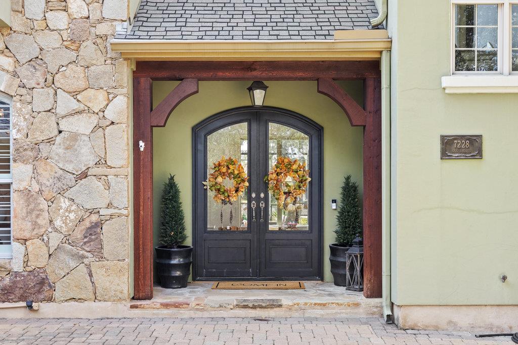 7228 Oak Shores Dr, Austin, TX 78730