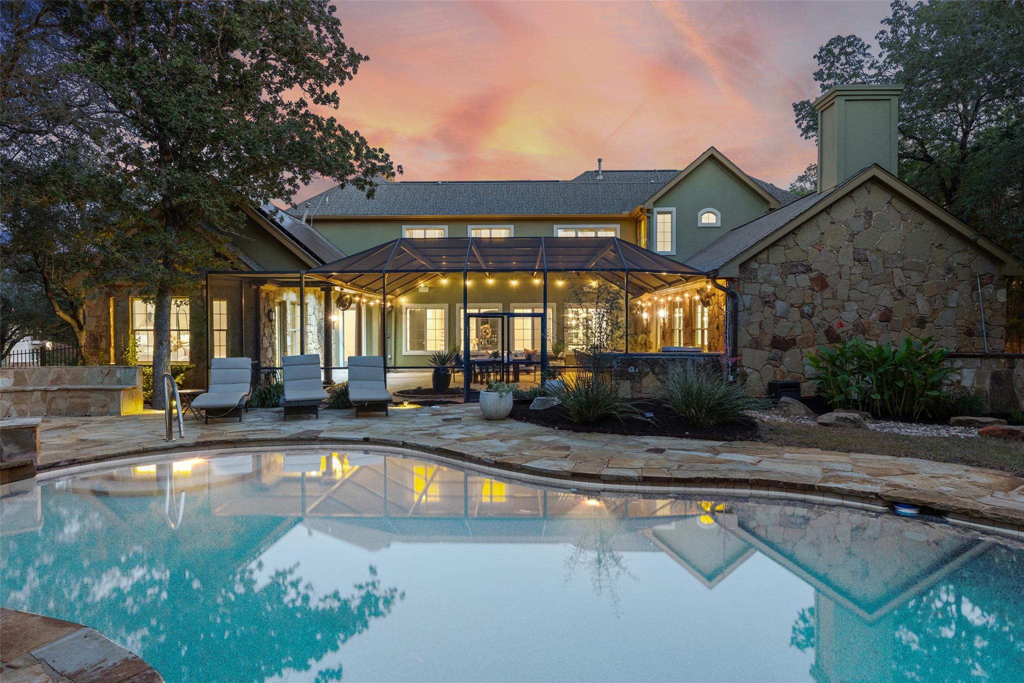 7228 Oak Shores Dr, Austin, TX 78730