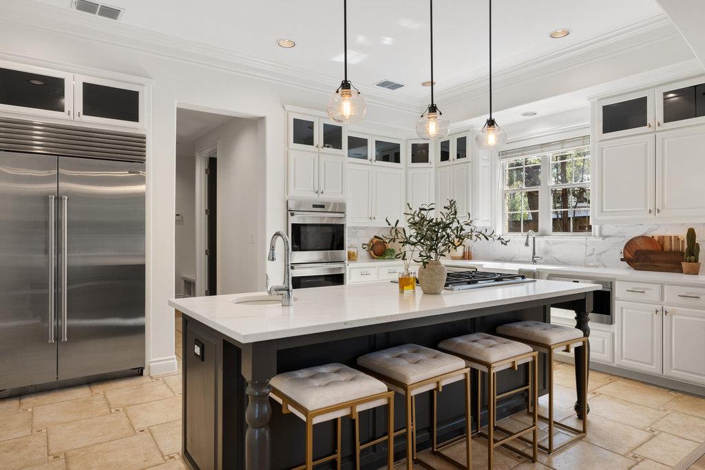 7228 Oak Shores Dr, Austin, TX 78730