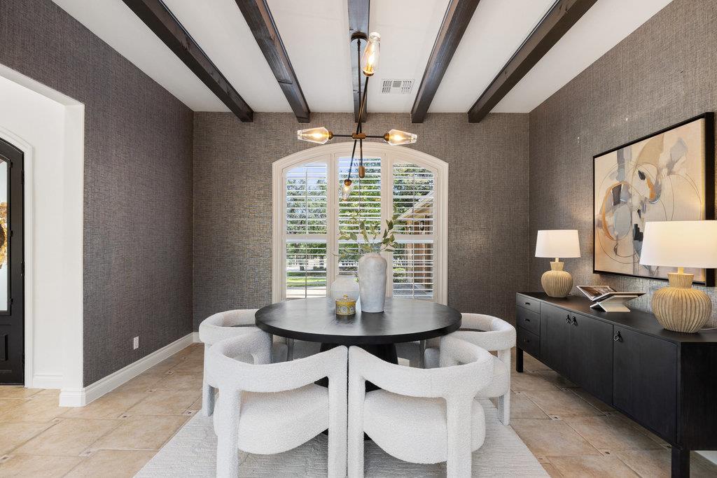 7228 Oak Shores Dr, Austin, TX 78730