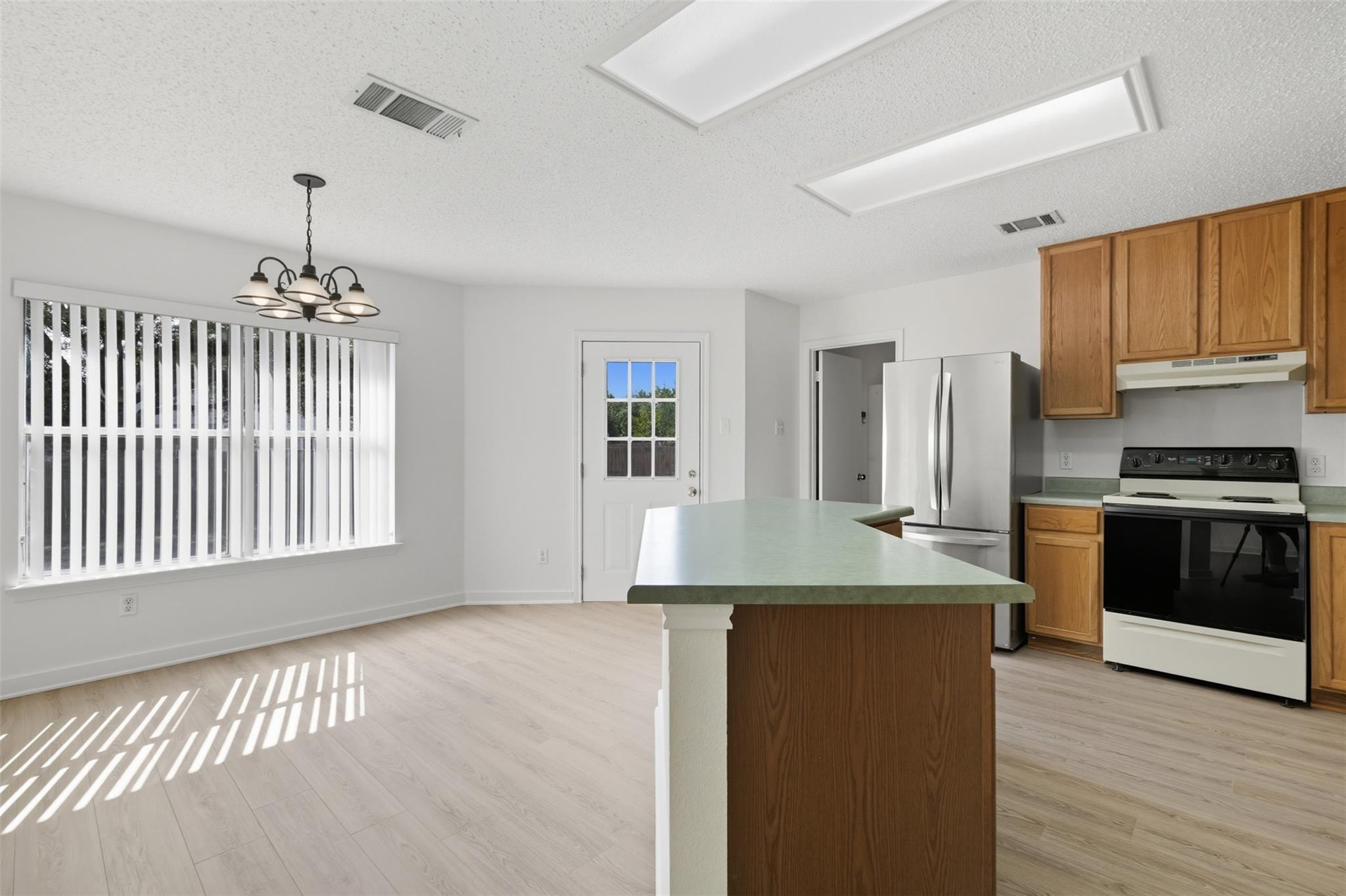 1312 Rosie Ln, Cedar Park, TX 78613