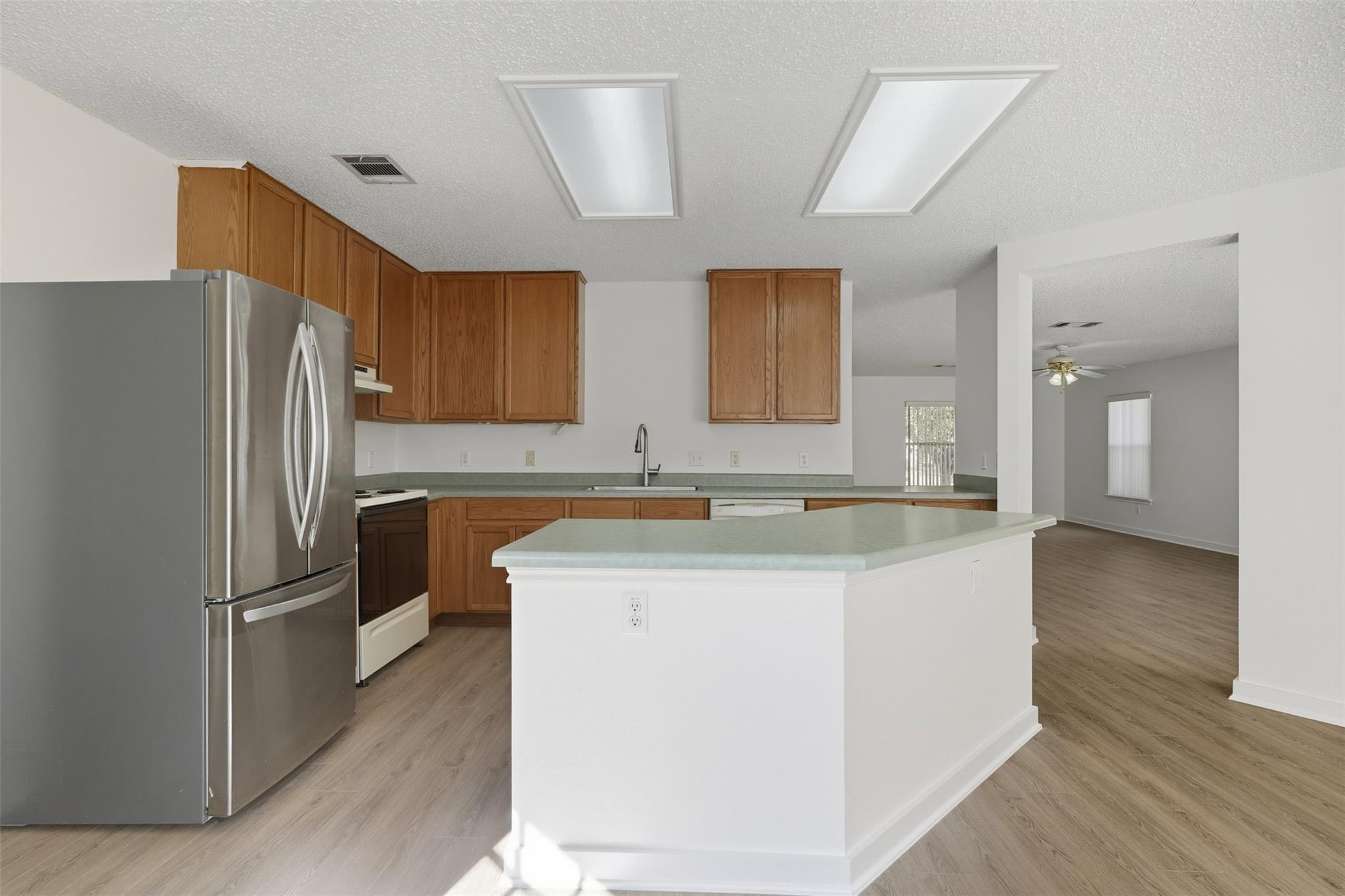 1312 Rosie Ln, Cedar Park, TX 78613