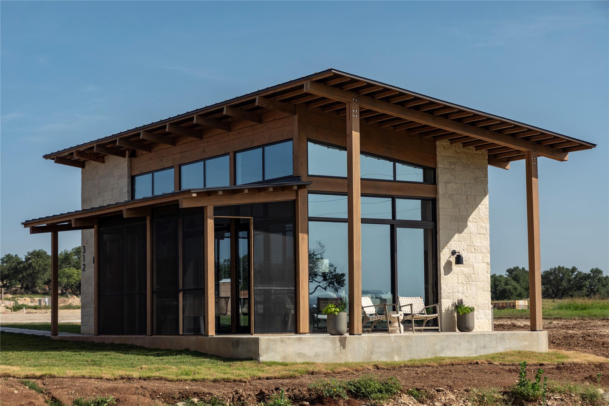 9361 W Us Highway 290 # 8, Hye, TX 78635