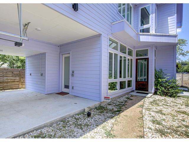 1110 3/4 Fiesta St # 1, Austin, TX 78702