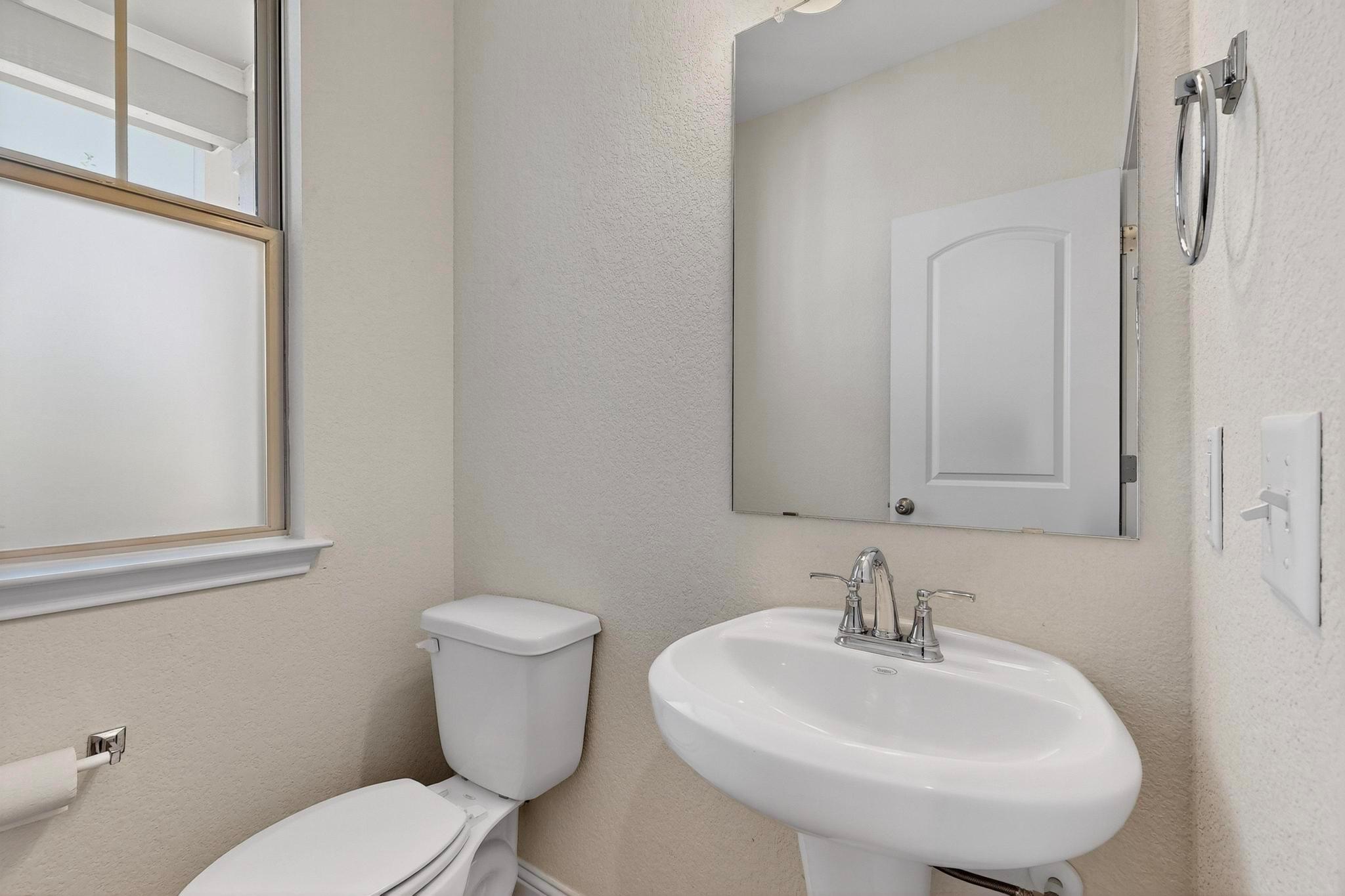 8302 Cottage Rose Dr, Austin, TX 78744