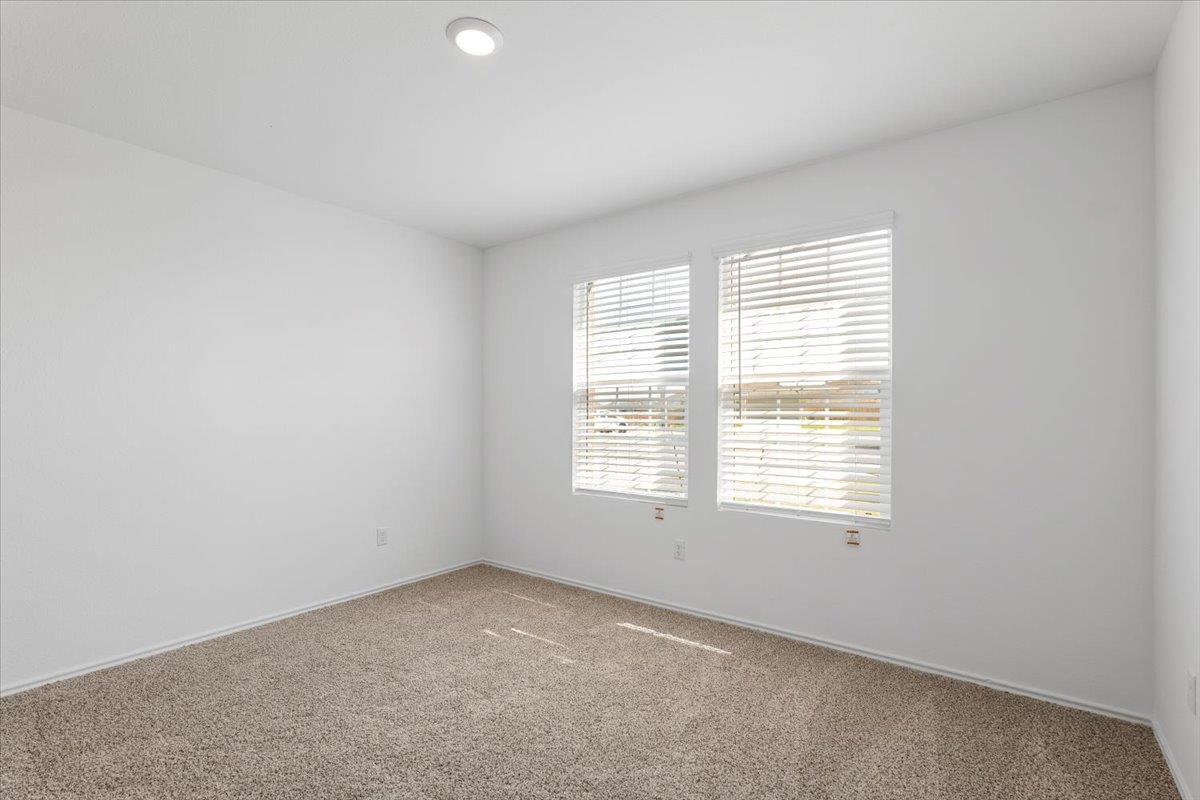 425 Escondido Cir, San Marcos, TX 78666