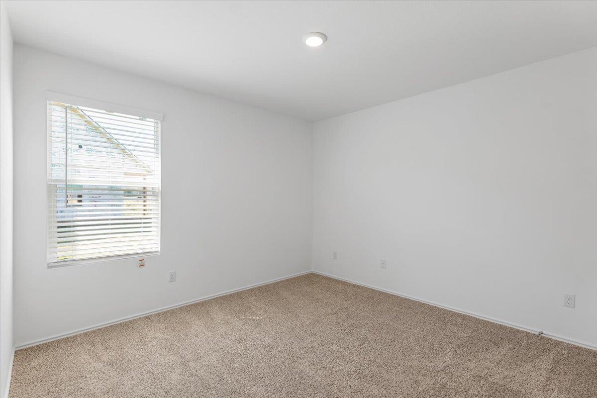 425 Escondido Cir, San Marcos, TX 78666